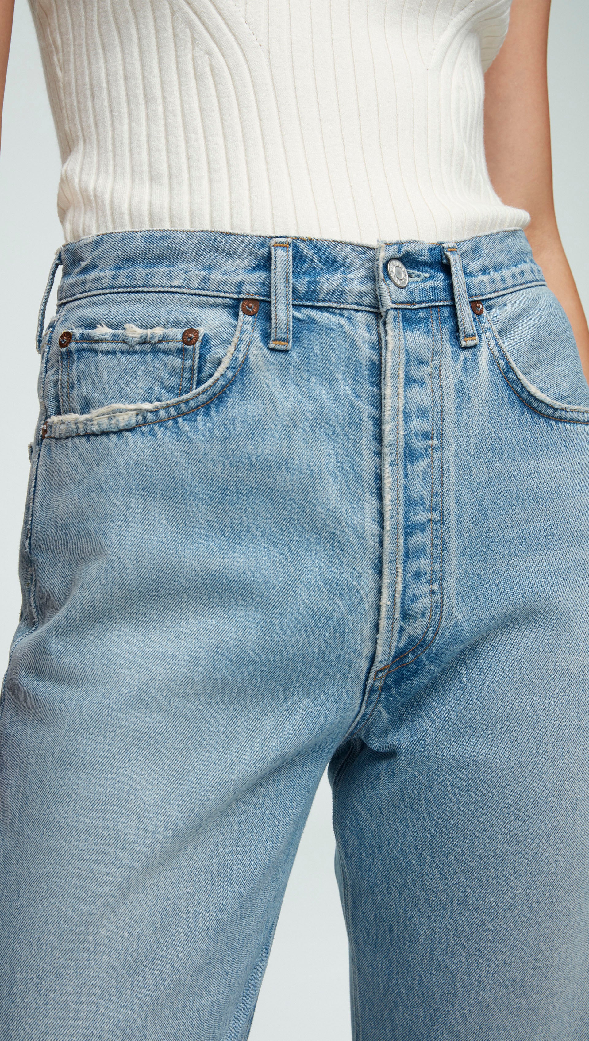 AGOLDE x 90s Mid Rise Loose Fit | Charm - Image 5