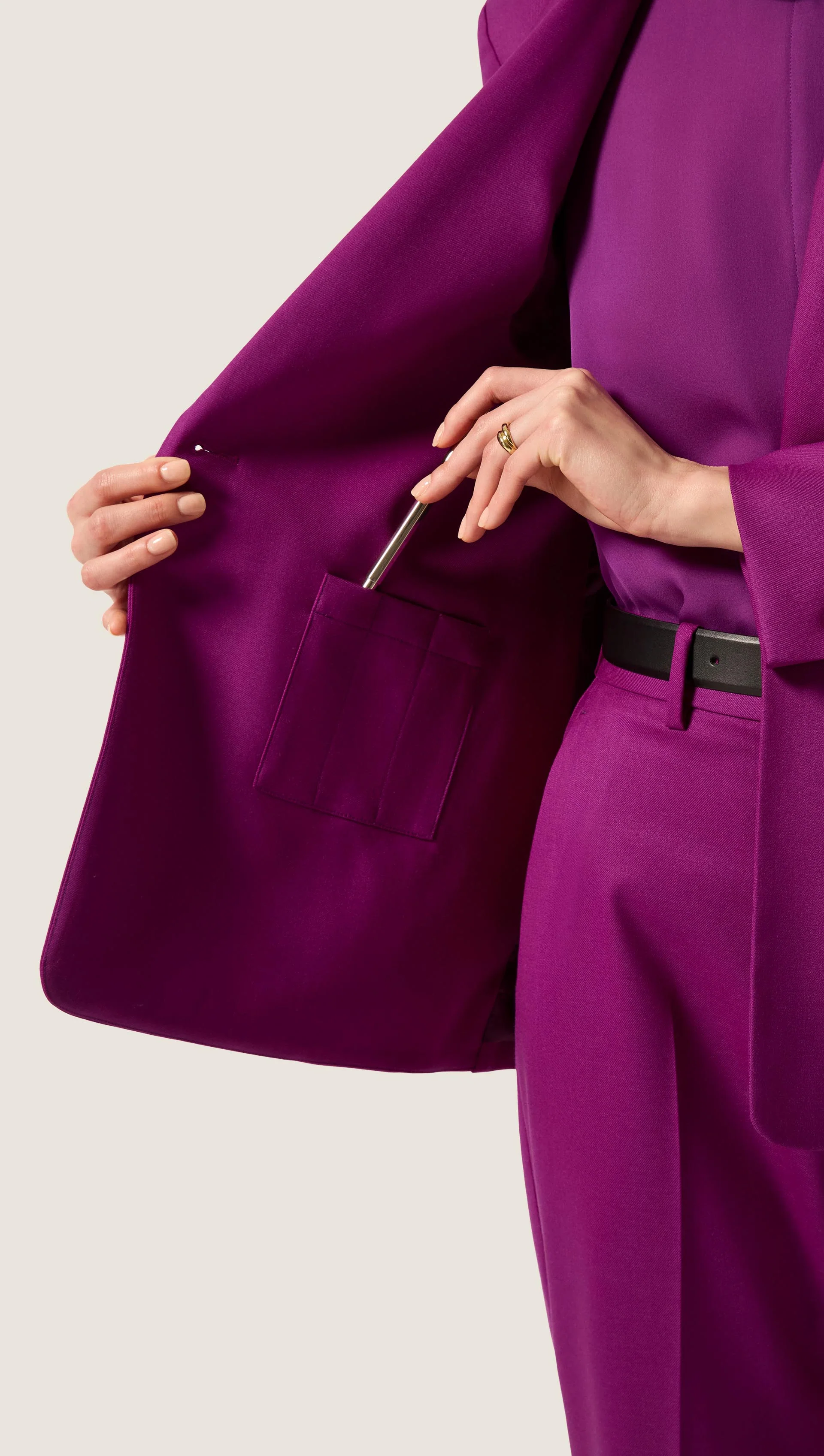 Astor Blazer in Seasonless Wool | Violet - Image 7