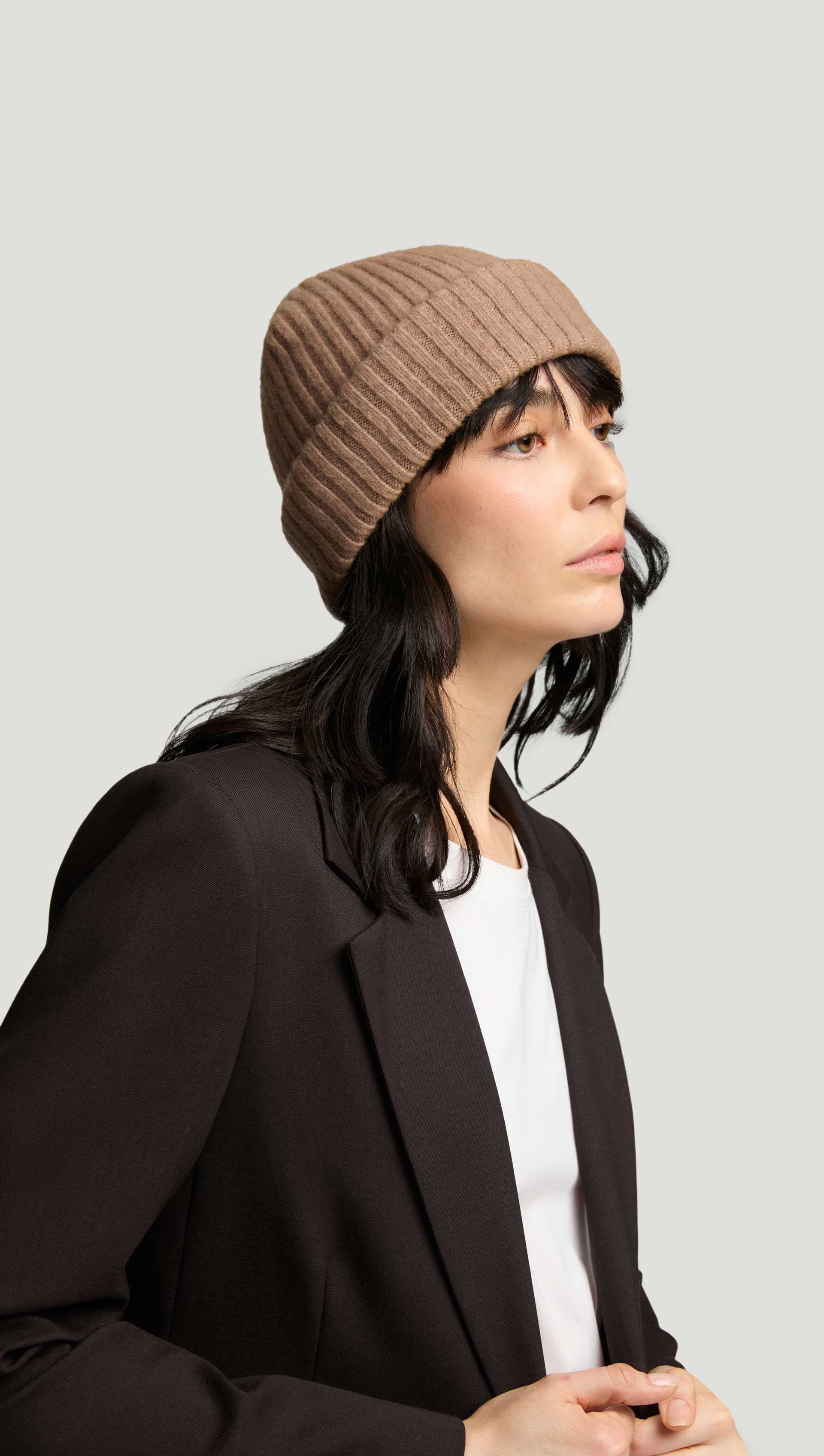 Beanie in Luxe Yarn | Camel - Image 3