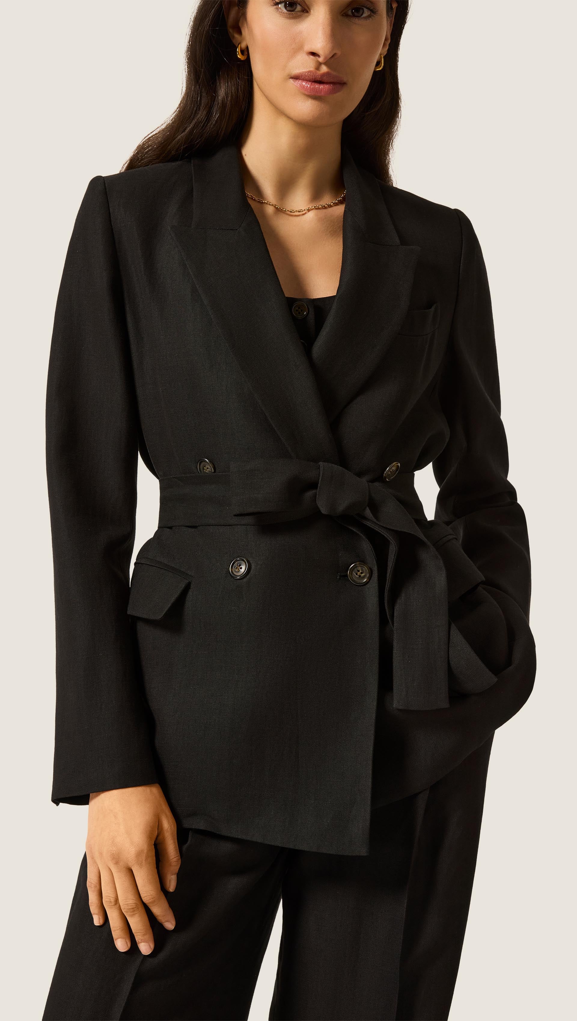 Belted Peak Lapel Blazer in Viscose Linen | Black - Image 6