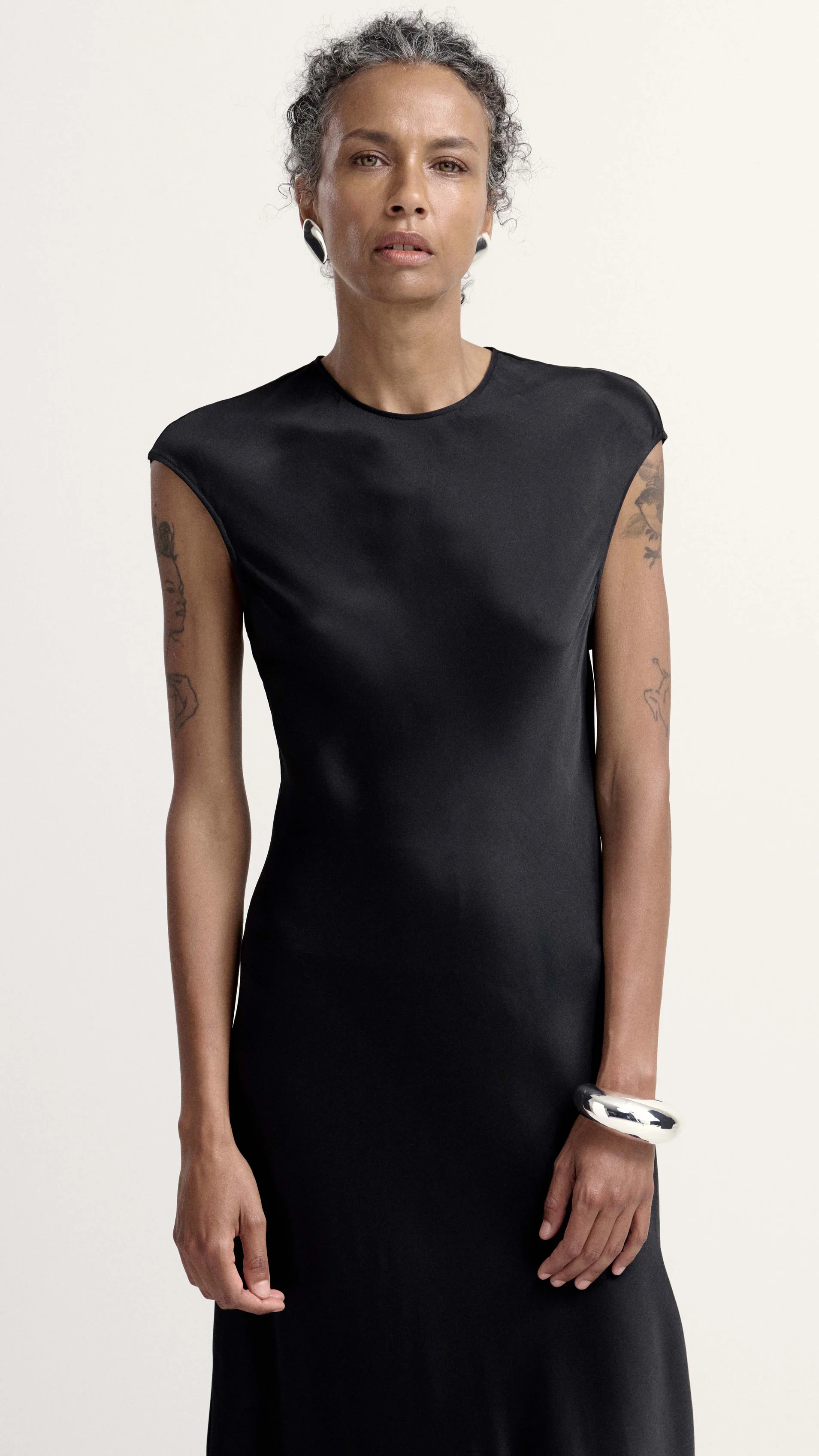 Bias Dress in Viscose Satin | Black - Image 9