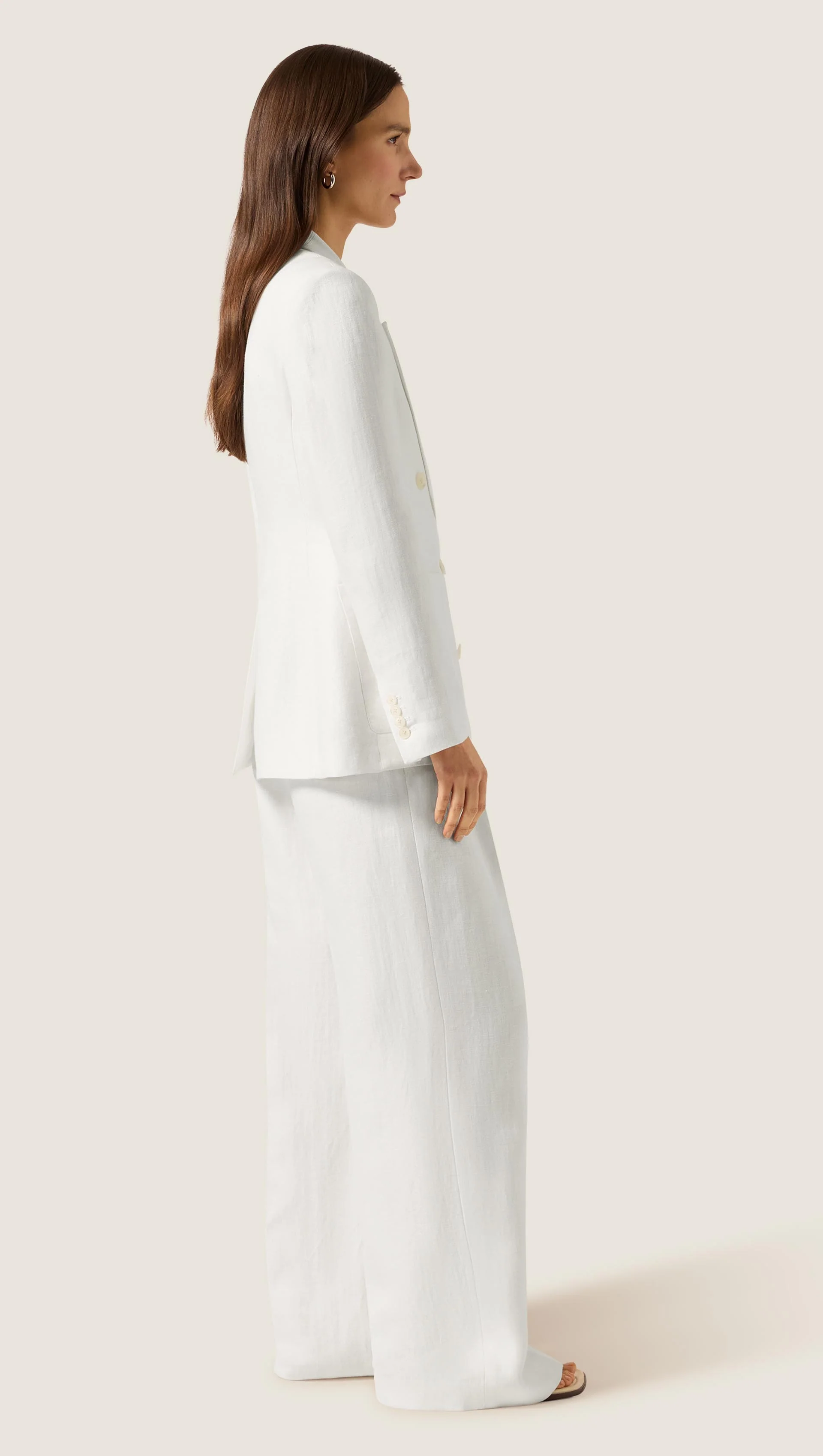 Chelsea Blazer in Viscose Linen | Ivory - Image 4