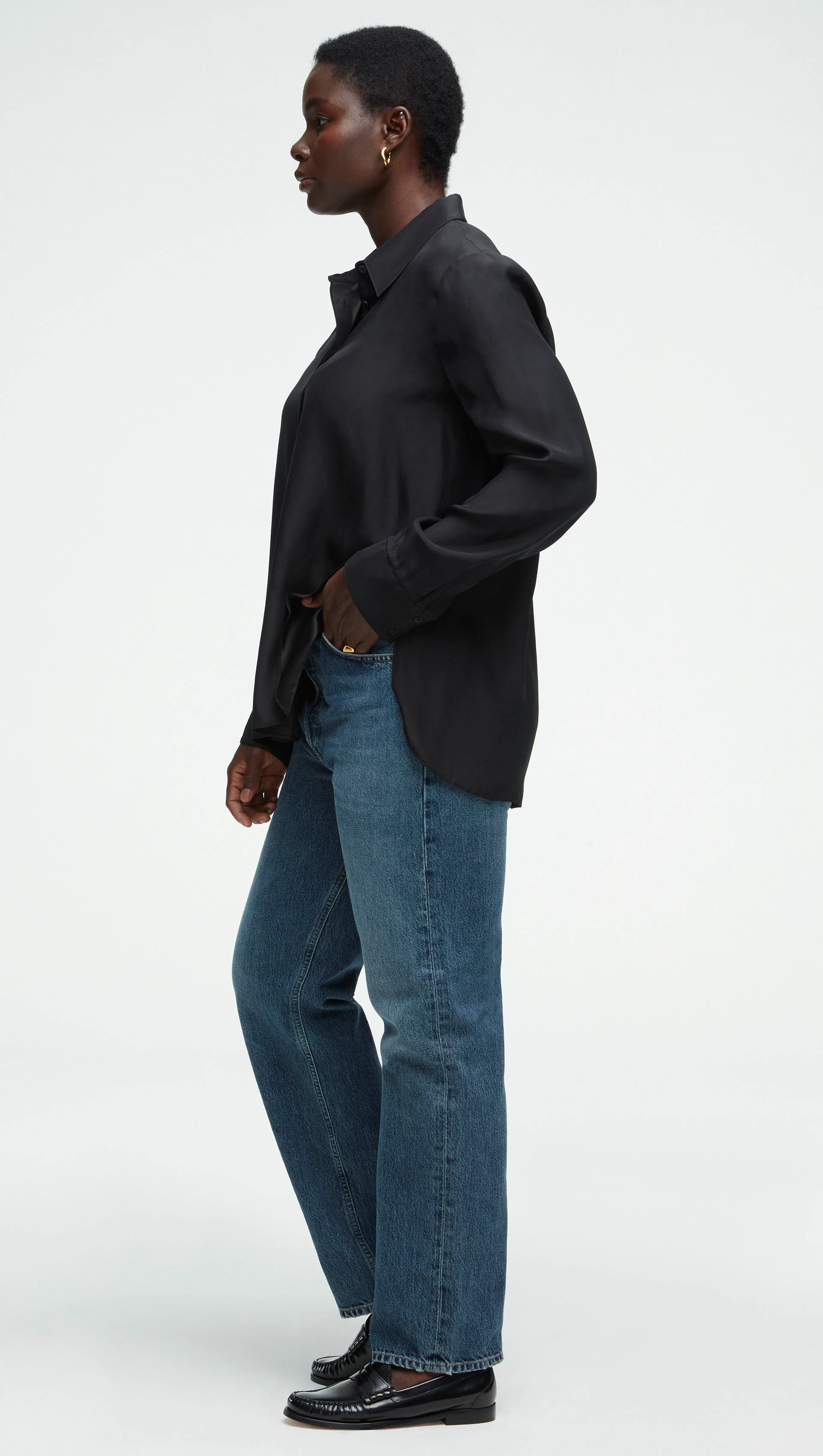 Collared Shirt in Matte-side Silk Satin | Black - Image 5