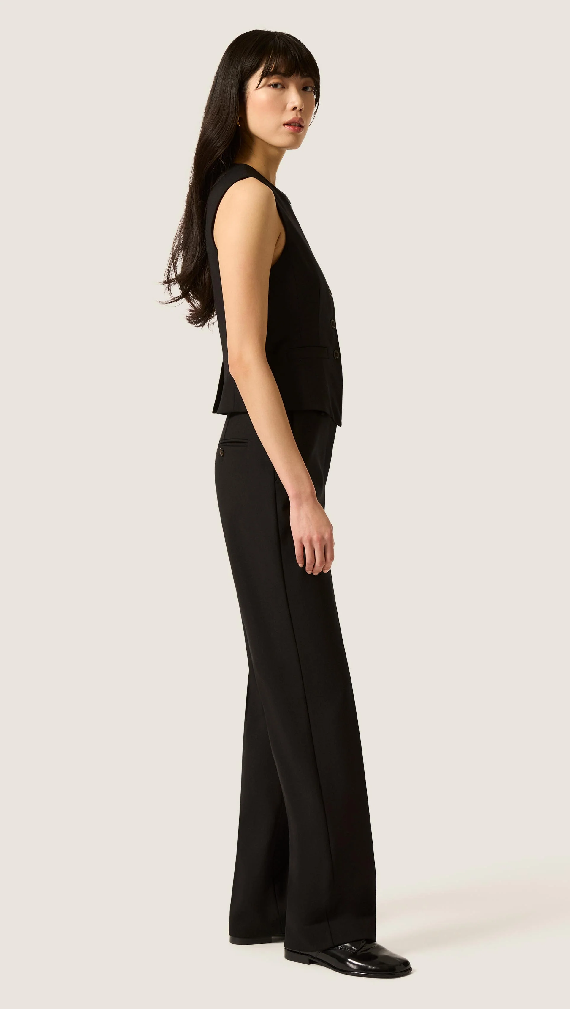 Cutaway Vest in Seasonless Wool | Black - Image 4