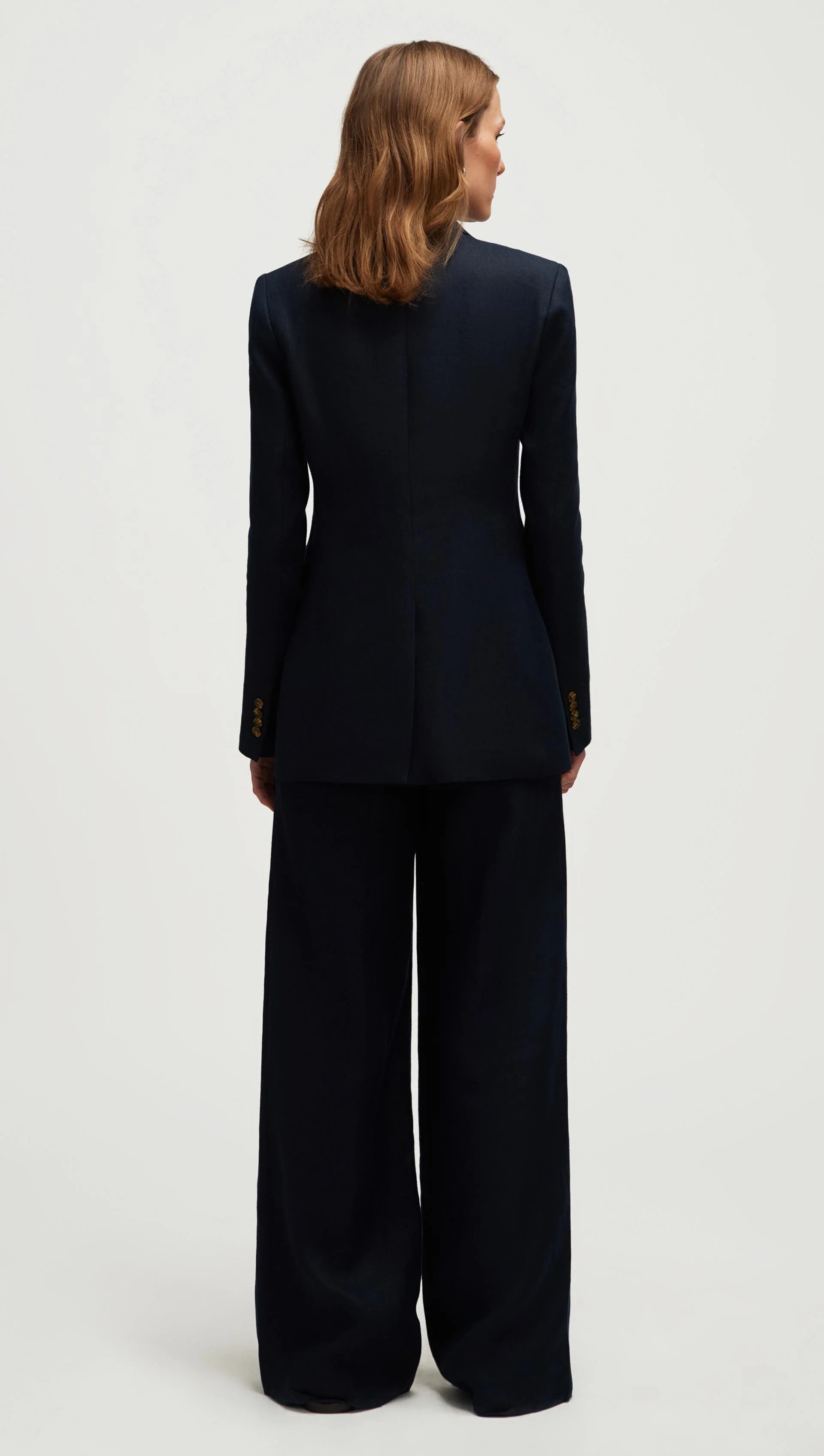 Double-Breasted Blazer in Basket Weave Linen | Midnight - Image 4