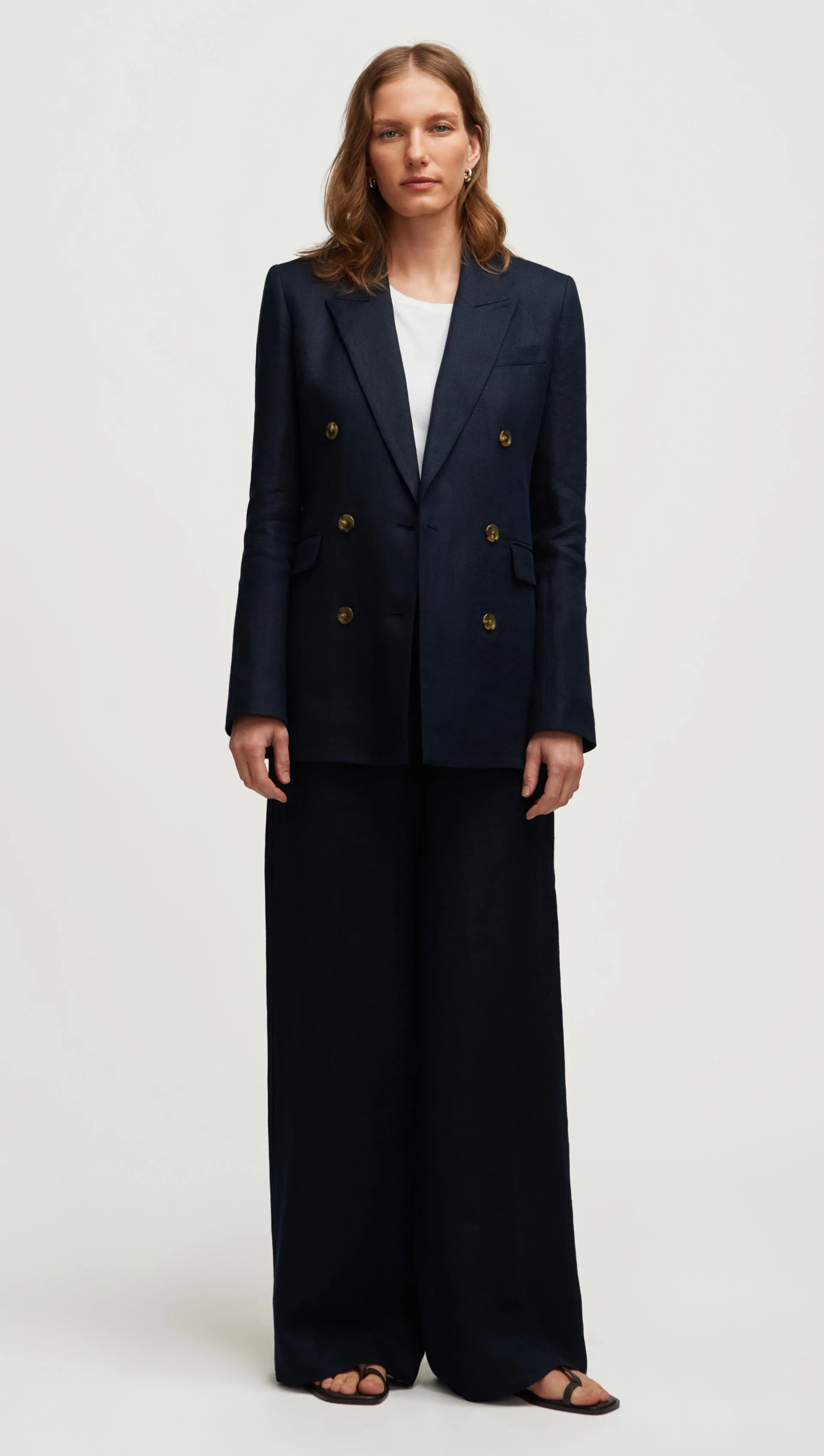 Double-Breasted Blazer in Basket Weave Linen | Midnight - Image 5