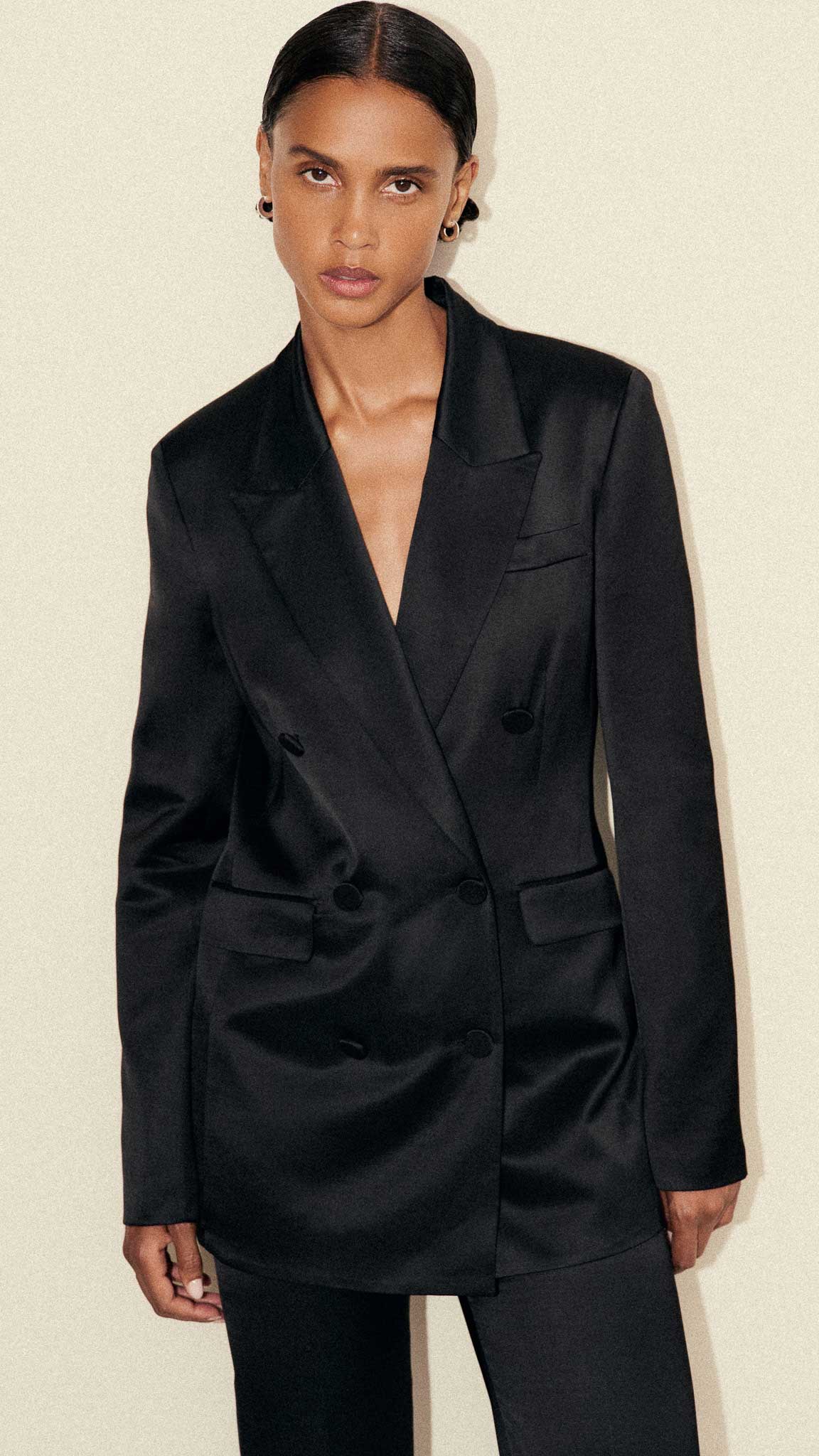 Double-Breasted Blazer in Satin Viscose Wool | Black - Image 8