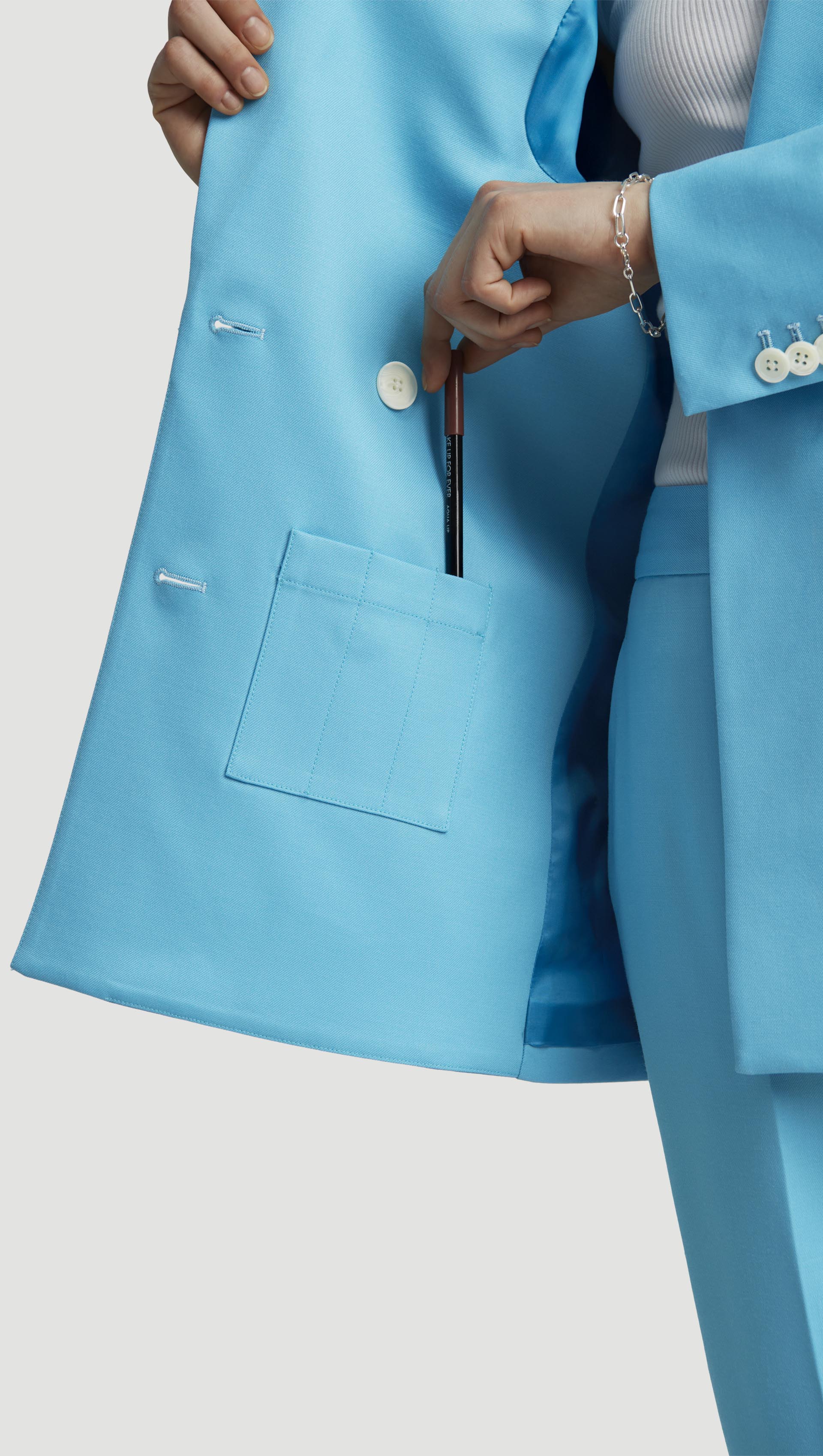 Double-Breasted Blazer in Seasonless Wool | Aqua - Image 6