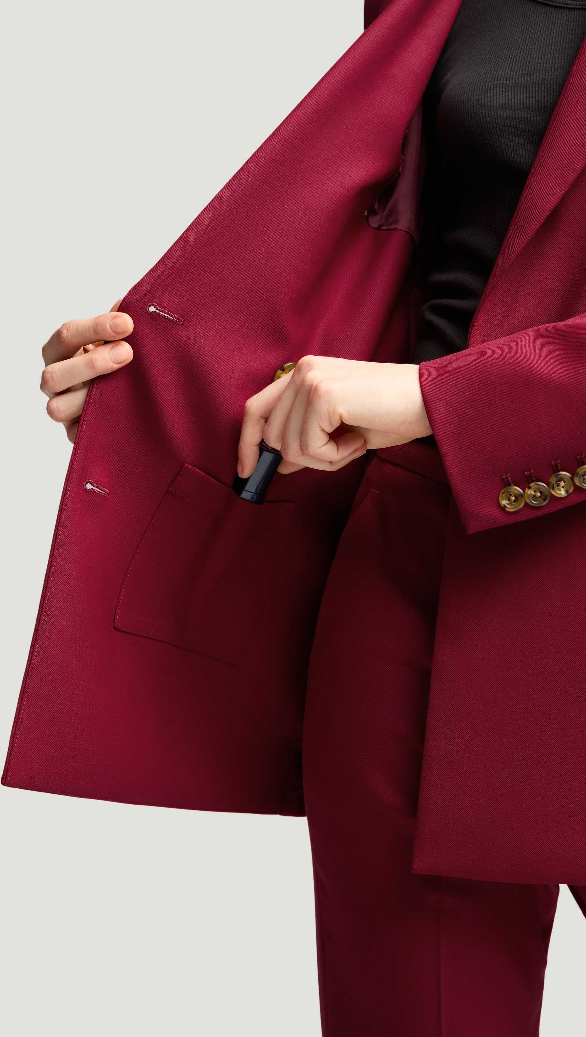 Double-Breasted Blazer in Seasonless Wool | Burgundy - Image 6