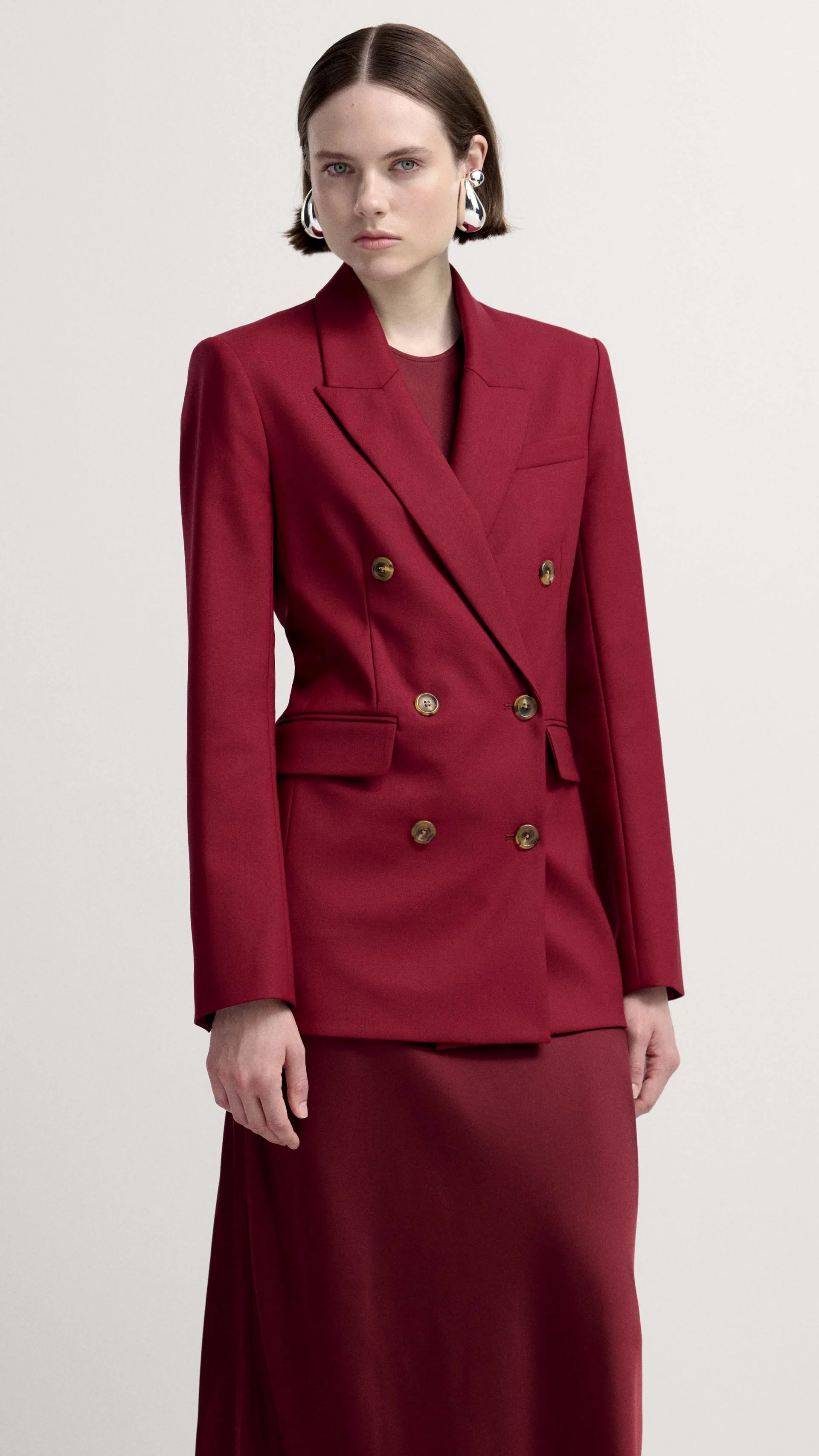 Double-Breasted Blazer in Seasonless Wool | Burgundy - Image 7