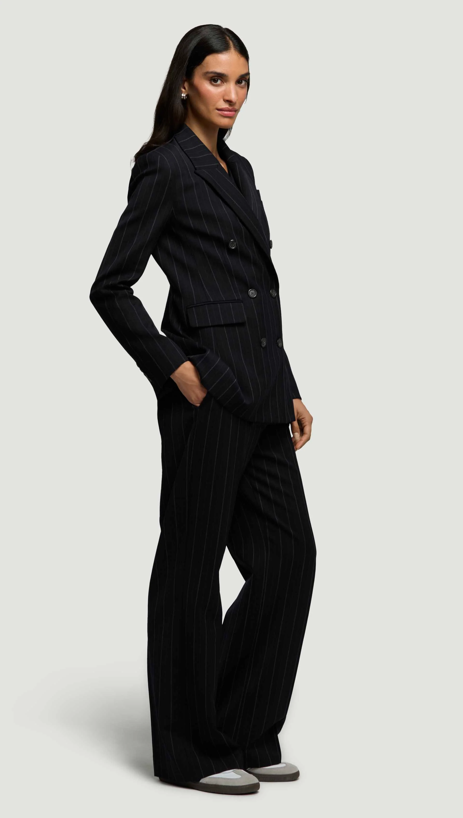 Double-Breasted Blazer in Stretch Wool | Herringbone Midnight Stripe - Image 4