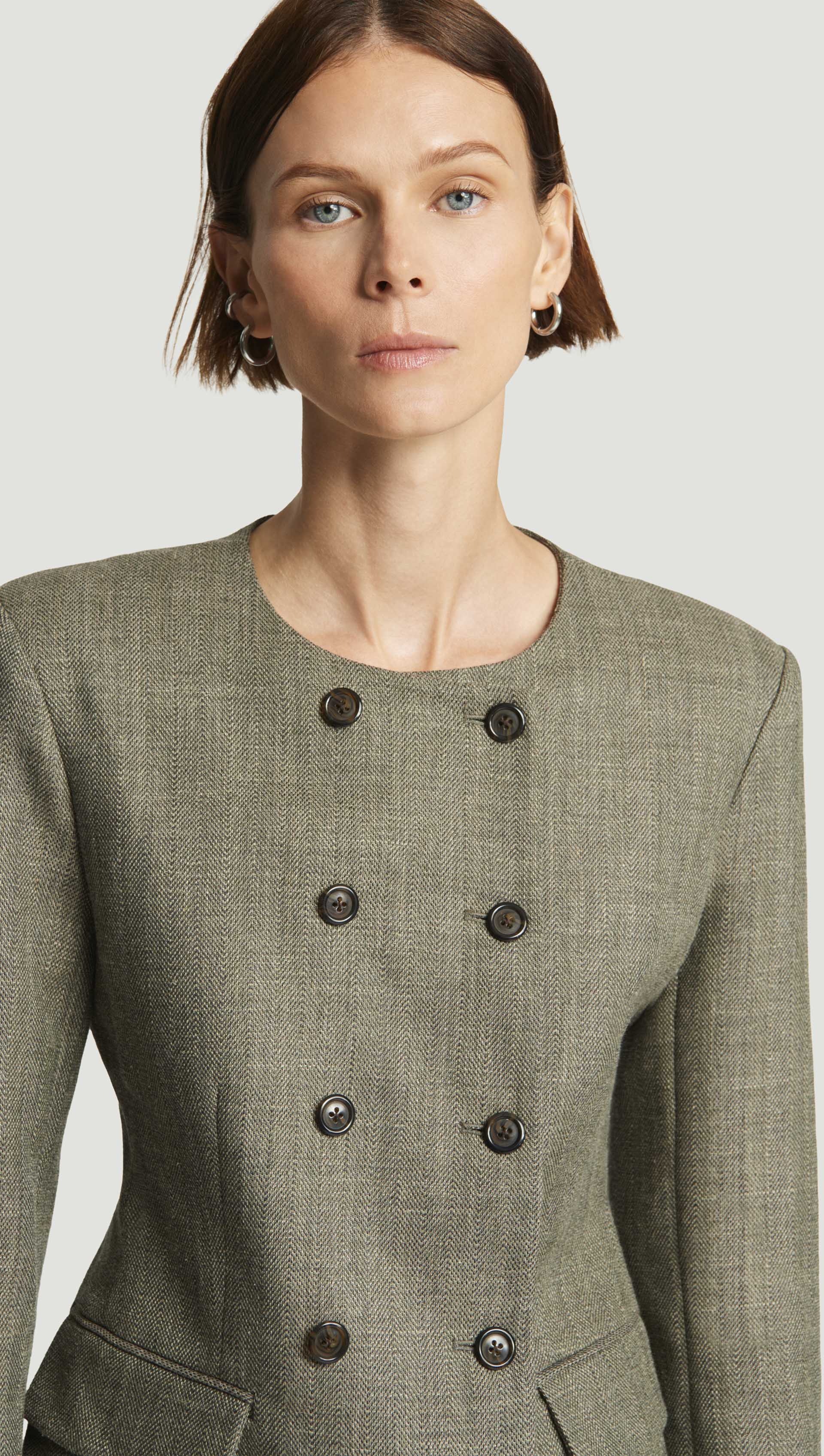 Double-Breasted Crewneck Blazer in Herringbone | Ash - Image 6