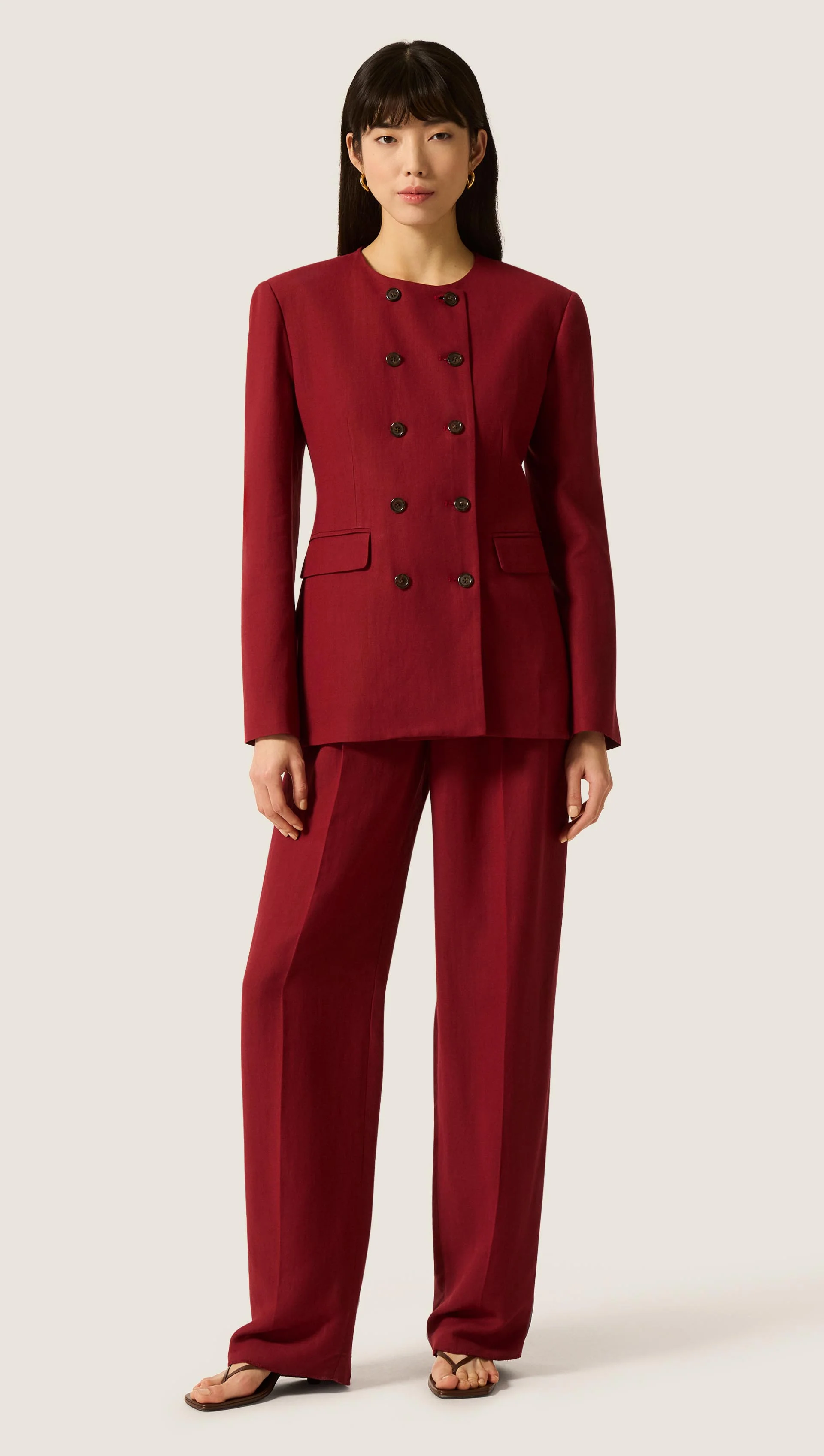 Double-Breasted Crewneck Blazer in Viscose Linen | Maroon - Image 3