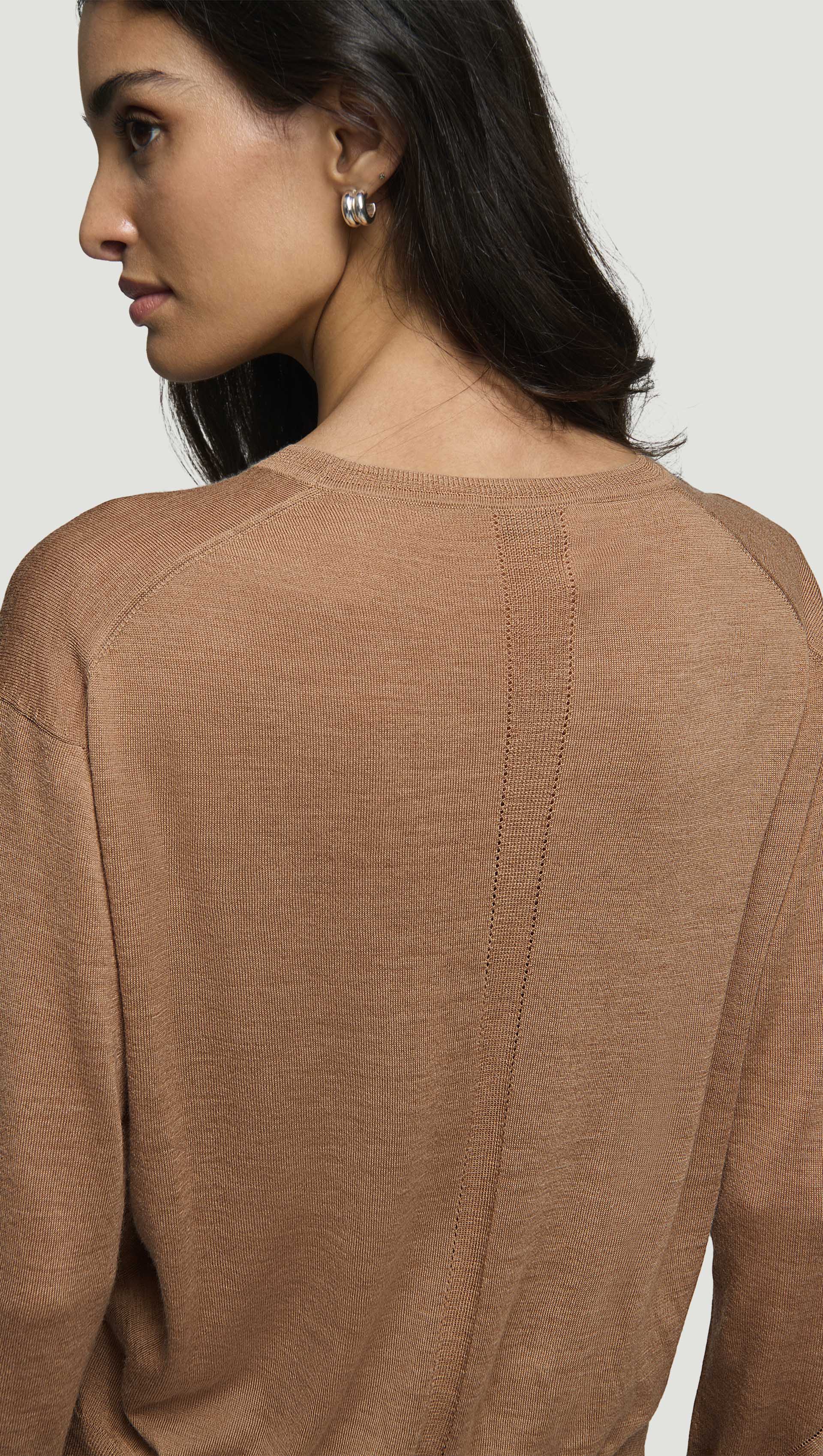 Fine Knit Longsleeve Crewneck in Merino Silk | Camel - Image 2