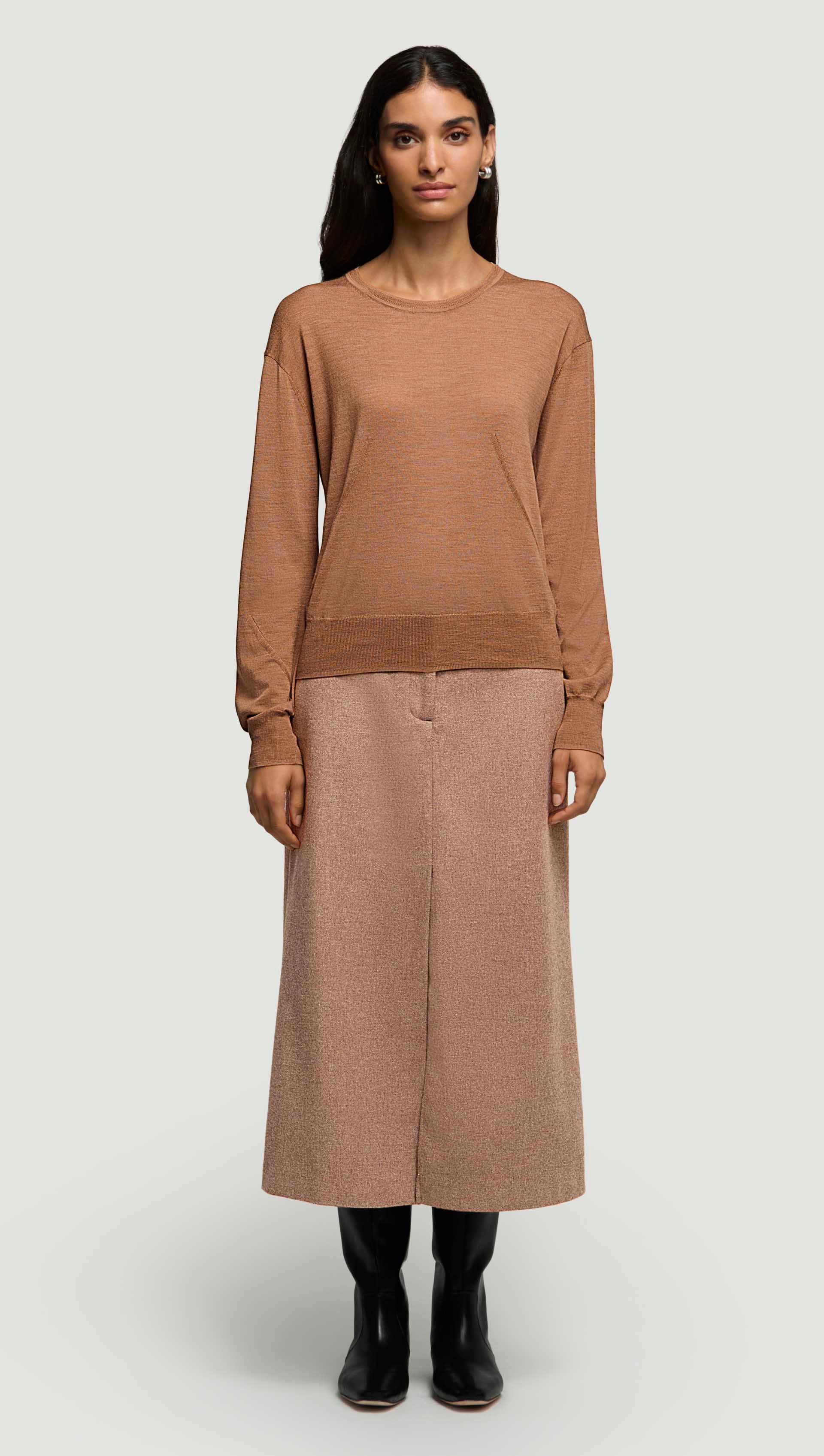 Fine Knit Longsleeve Crewneck in Merino Silk | Camel - Image 4