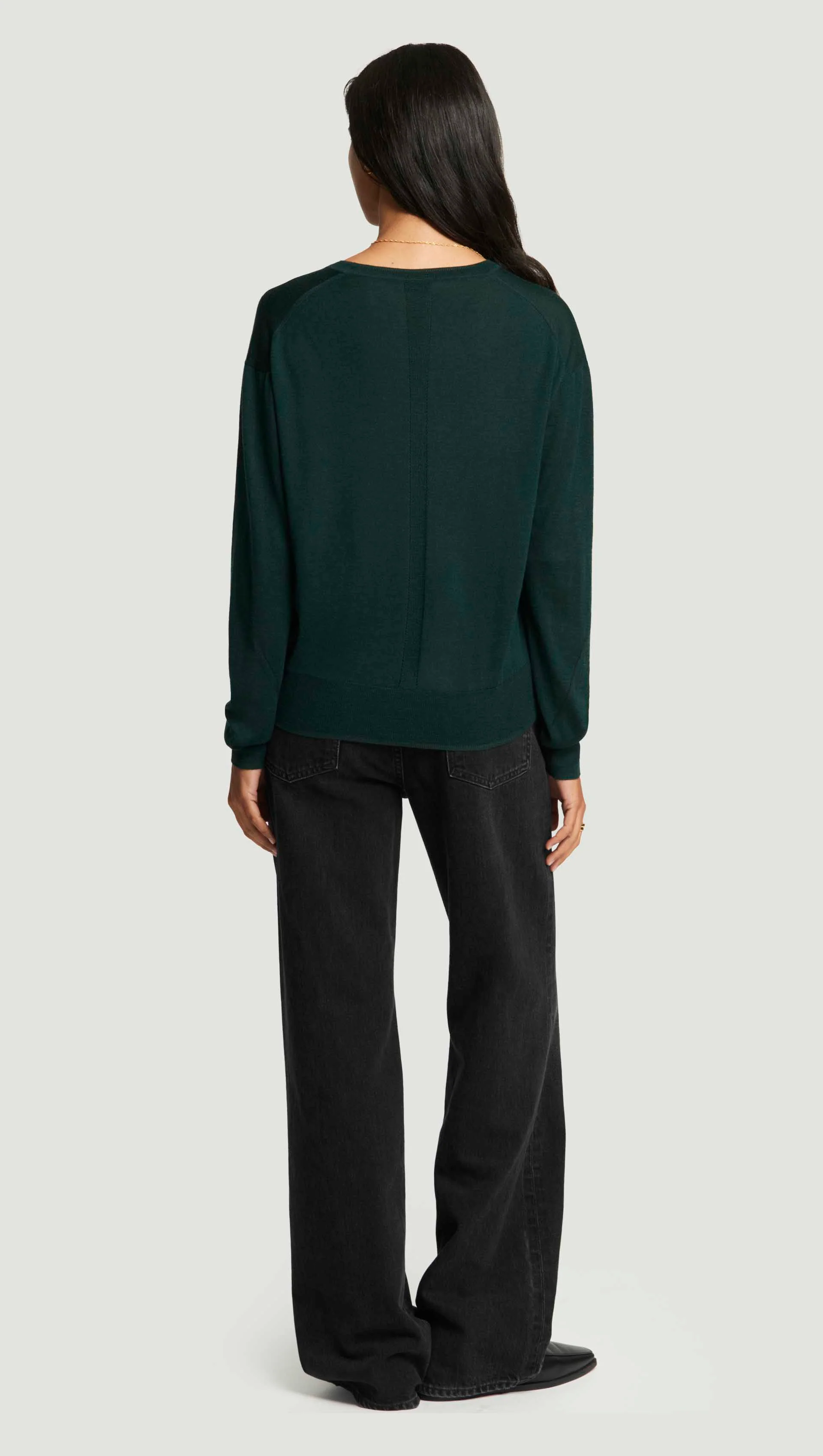 Fine Knit Longsleeve Crewneck in Merino Silk | Hunter - Image 5