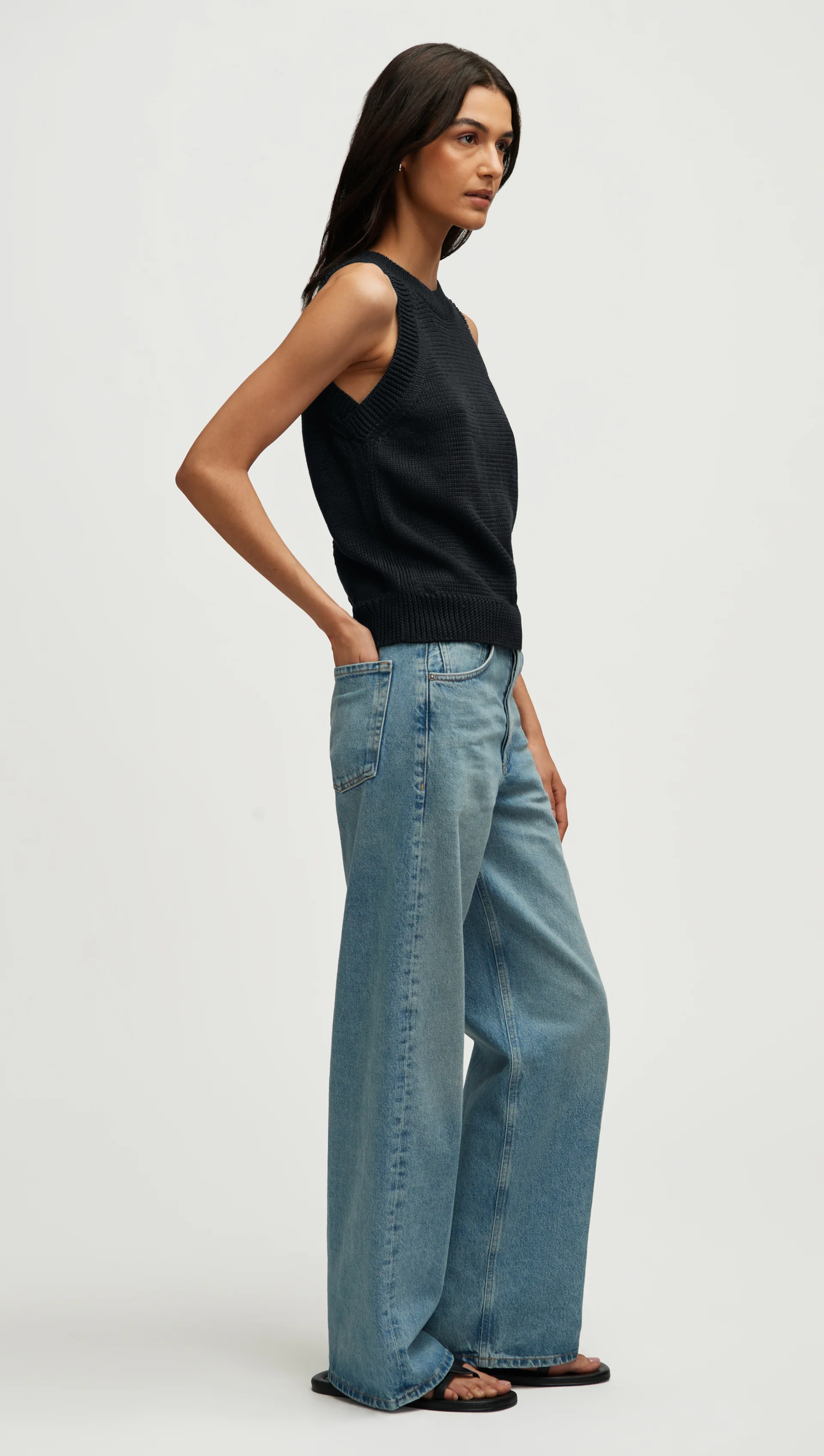 High-Neck Tank in Linen | Black - Image 3