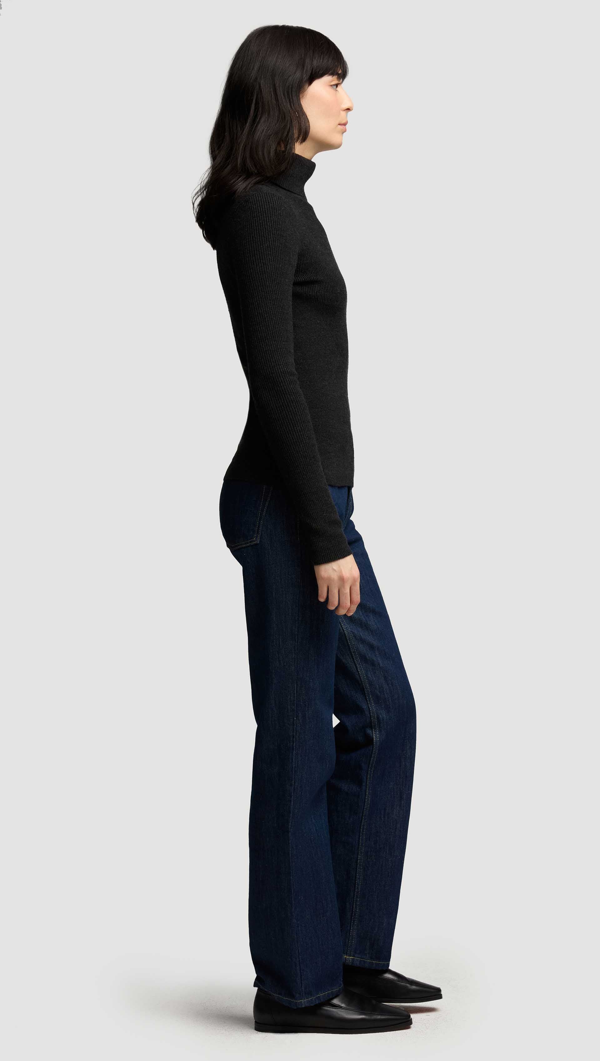 Knit Longsleeve Turtleneck in Stretch Wool | Grey - Image 4