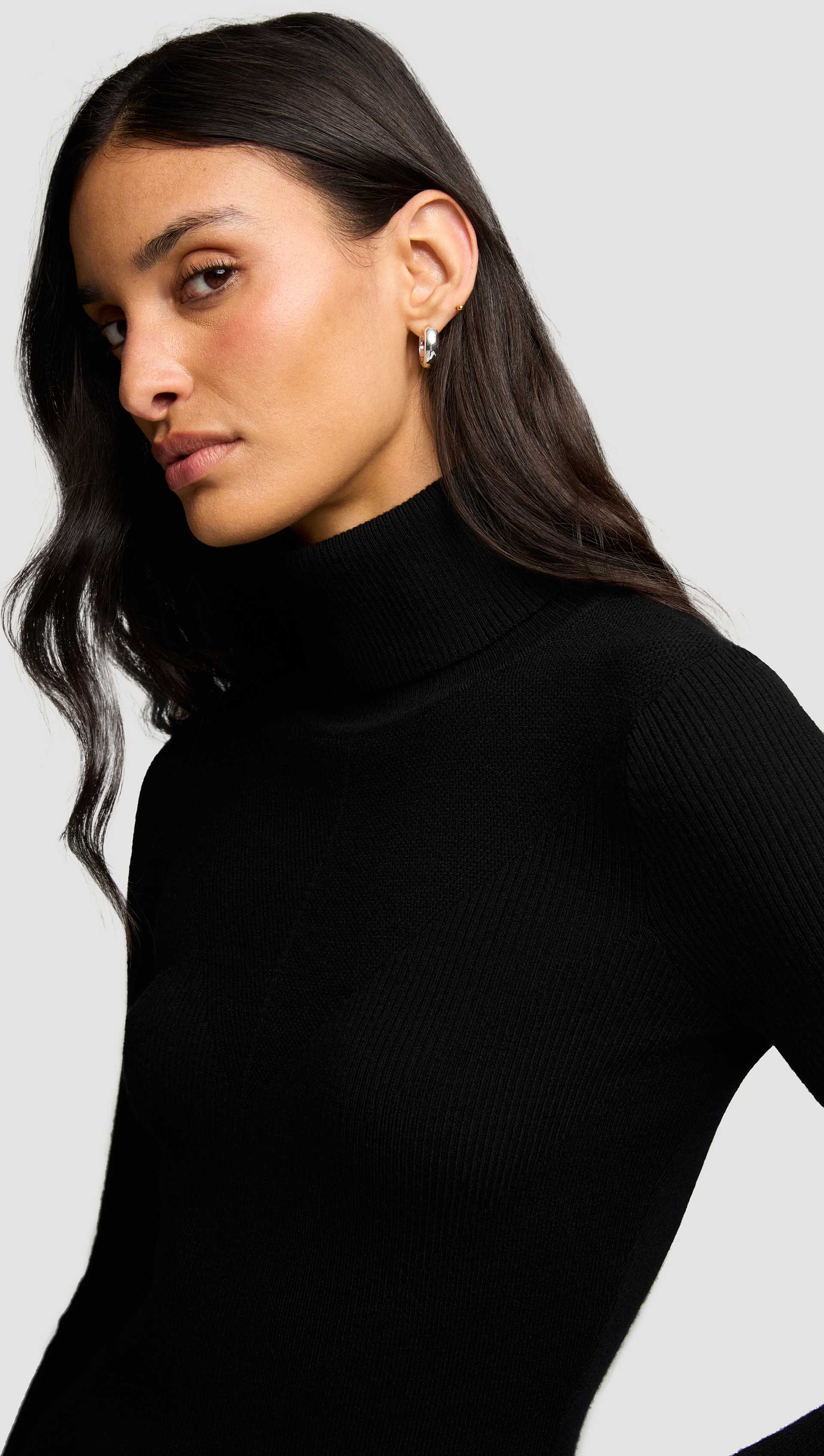 Knit Turtleneck in Stretch Wool | Black - Image 3