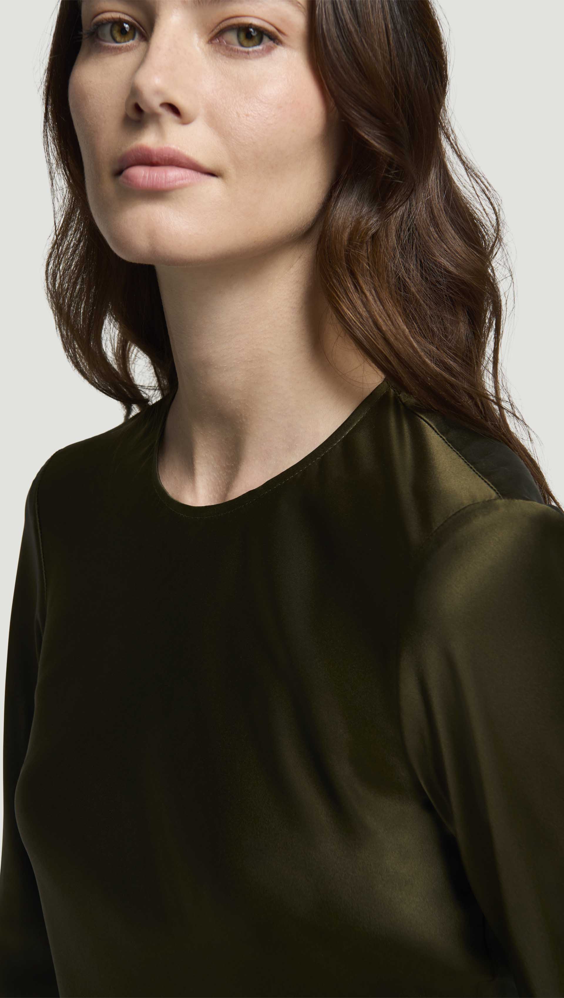 Longsleeve Bias Top in Silk Charmeuse | Basil - Image 2