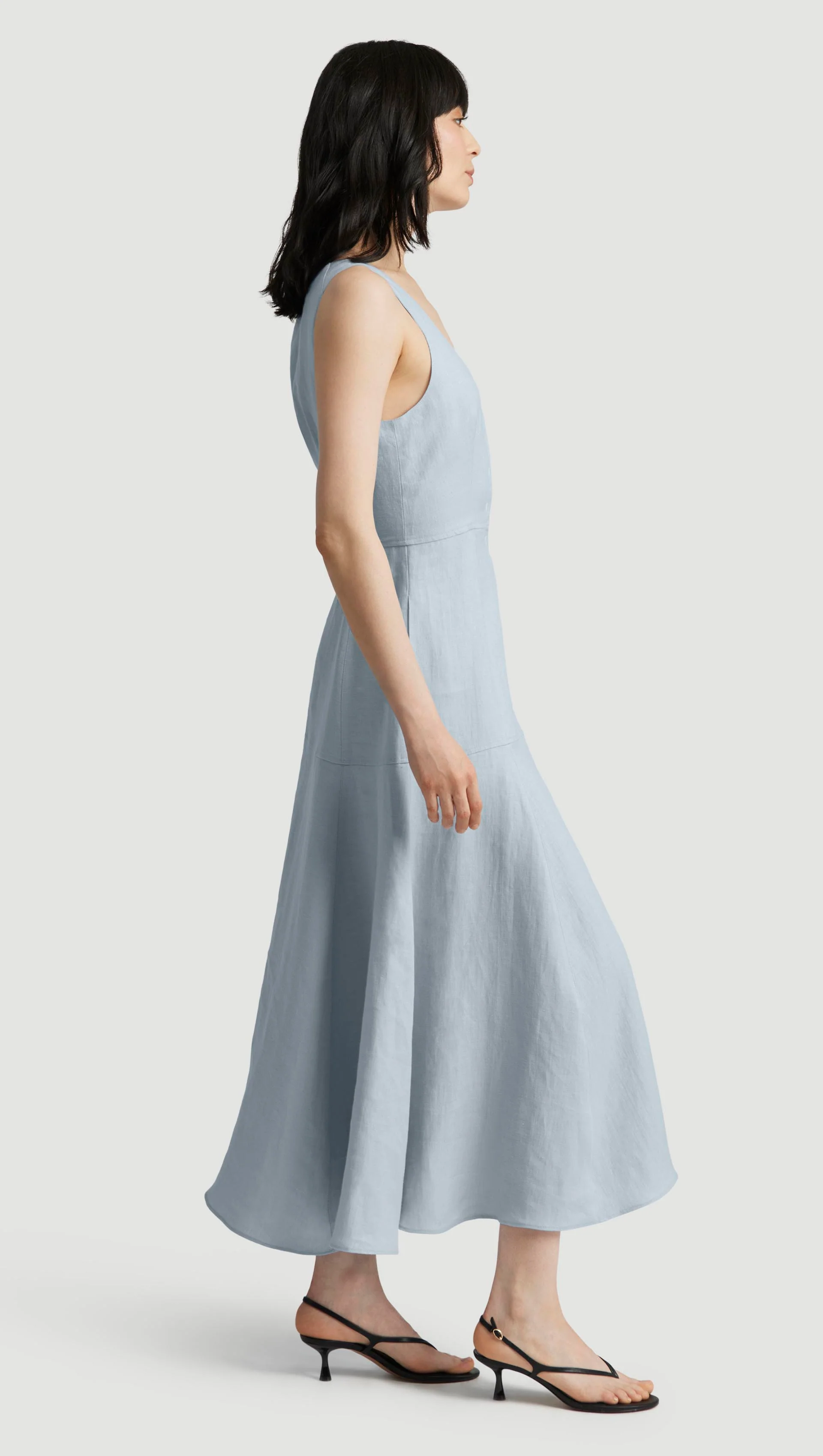 Marcy Dress in Linen Twill | Glacier - Image 4
