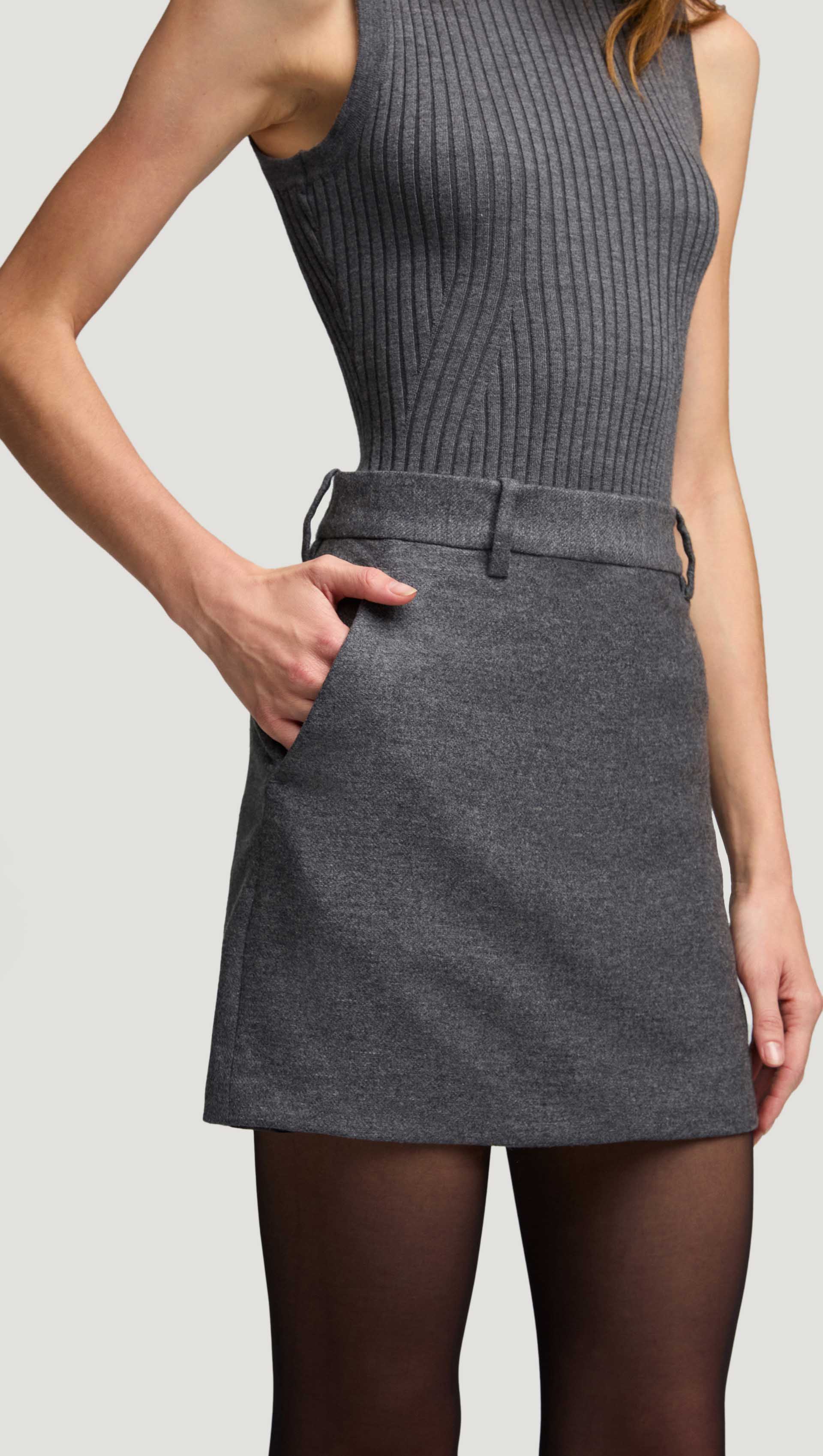 Mini Tailored Skirt in Textured Wool | Grey Melange - Image 4