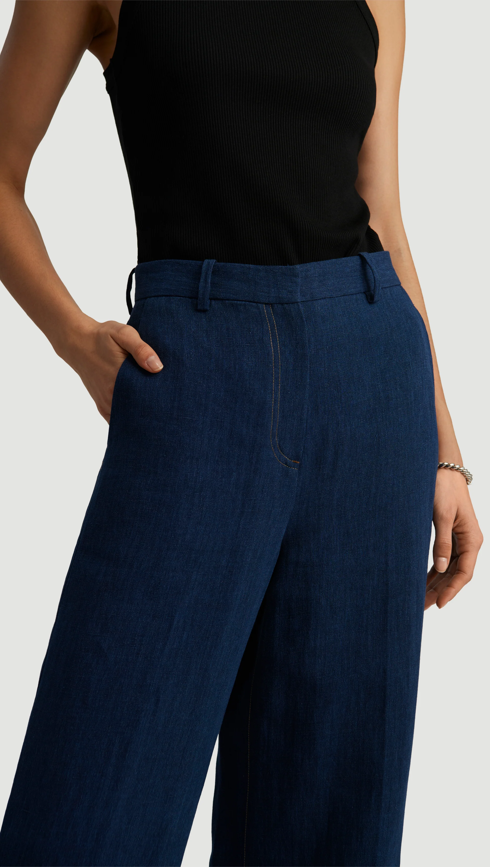 Park Trouser in Linen | Denim - Image 5