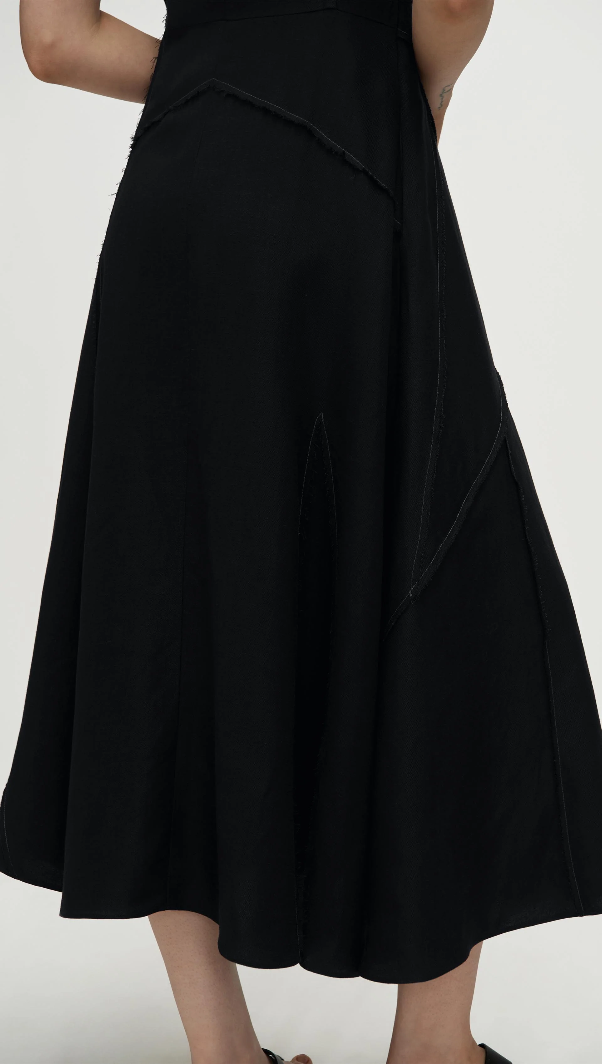 Patchwork Dress in Viscose Linen Twill | Black - Image 6