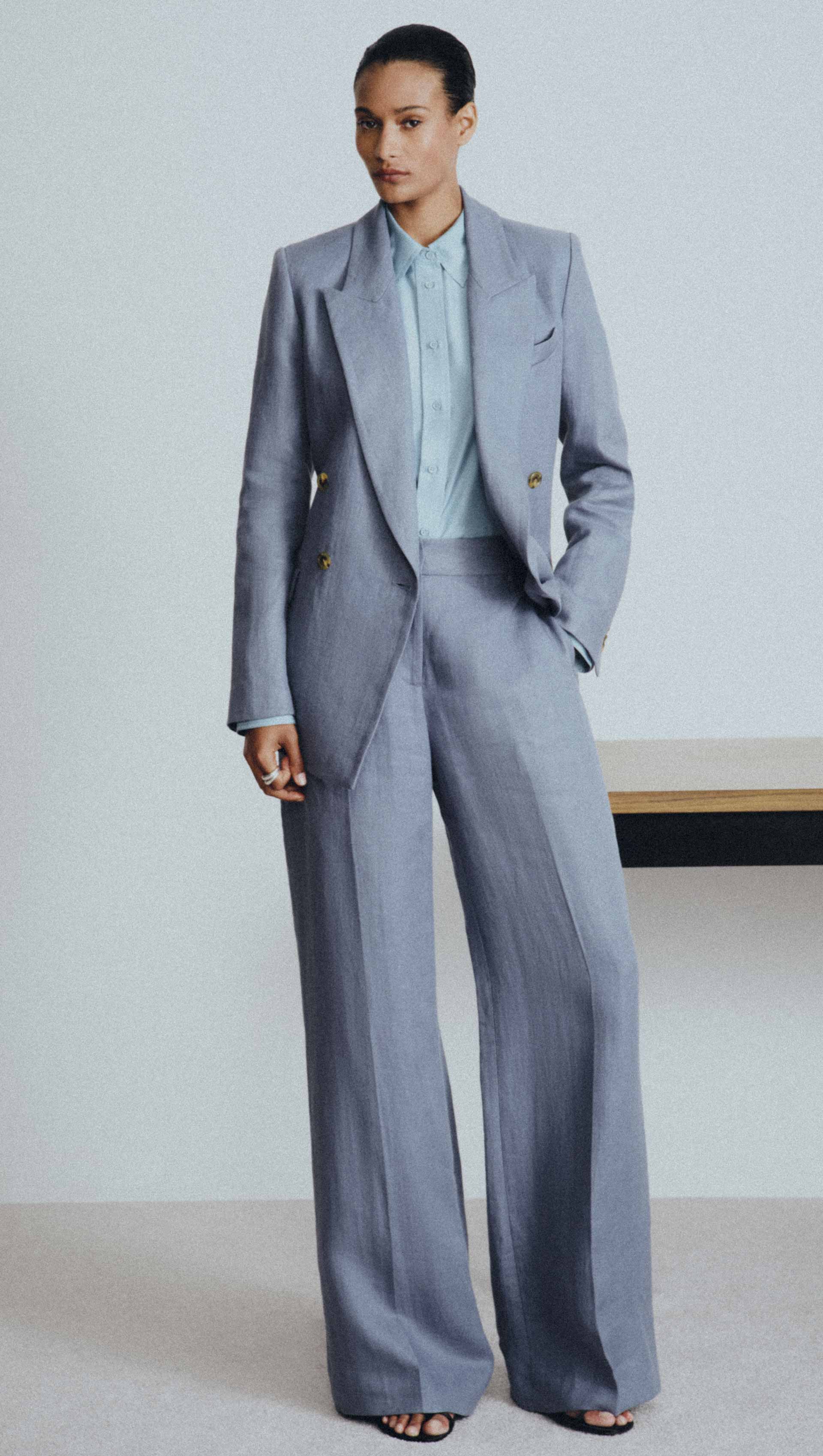 Peak Lapel Blazer in Basket Weave Linen | Blue Grey - Image 9