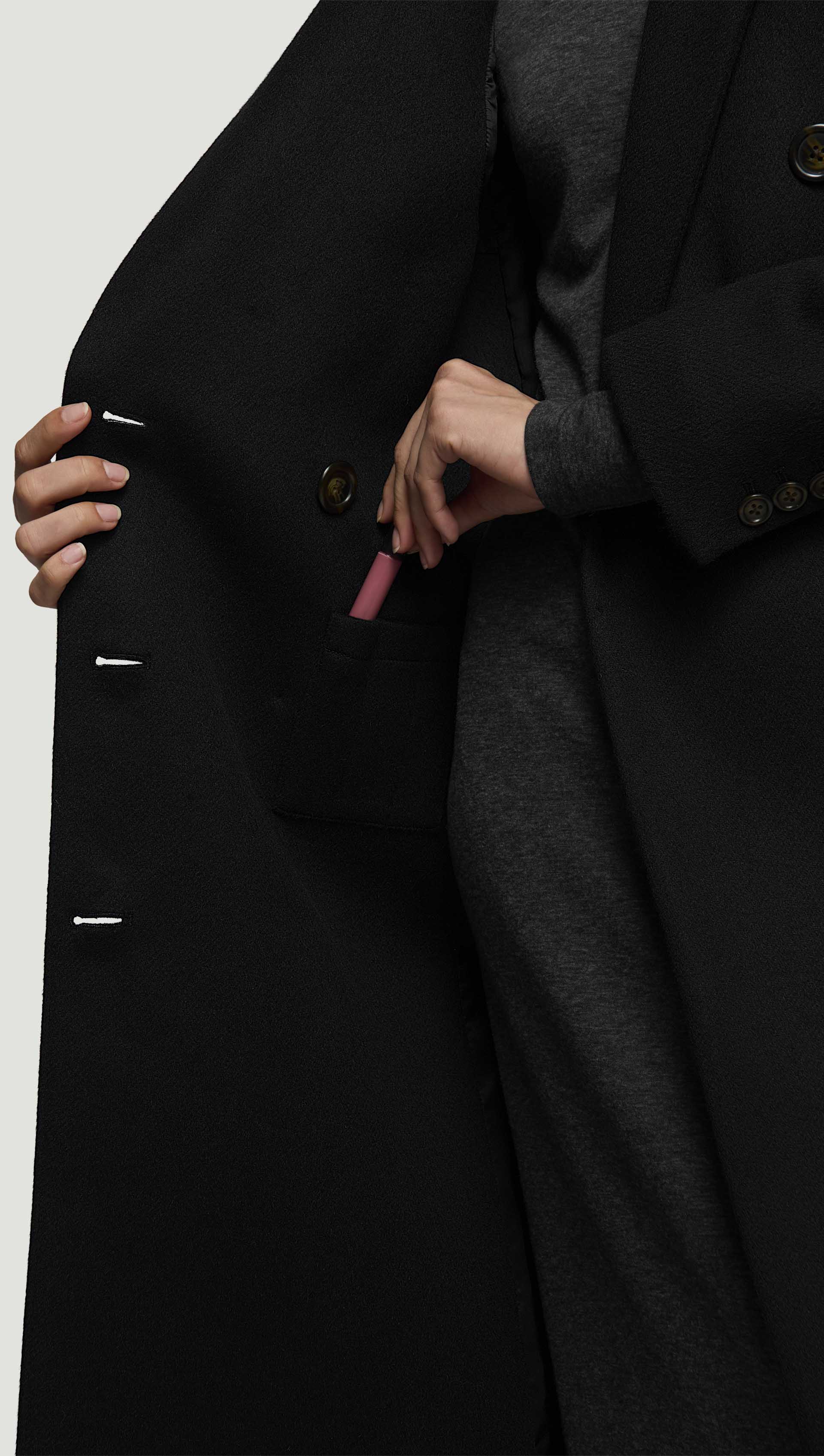Peak Lapel Coat in Shiny Wool | Black - Image 6