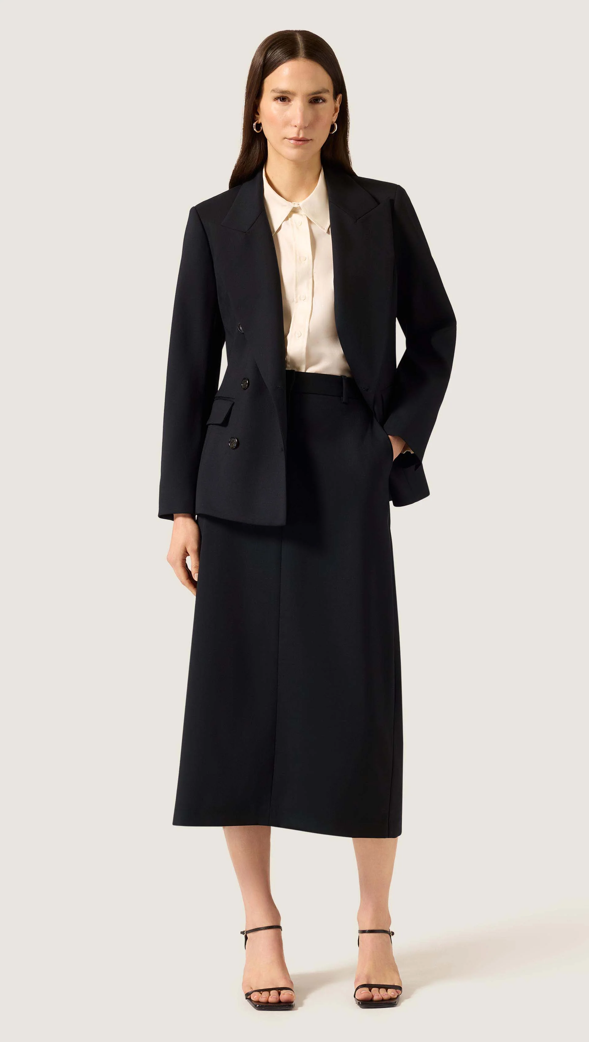 Pencil Skirt in Seasonless Wool | Black - Image 2