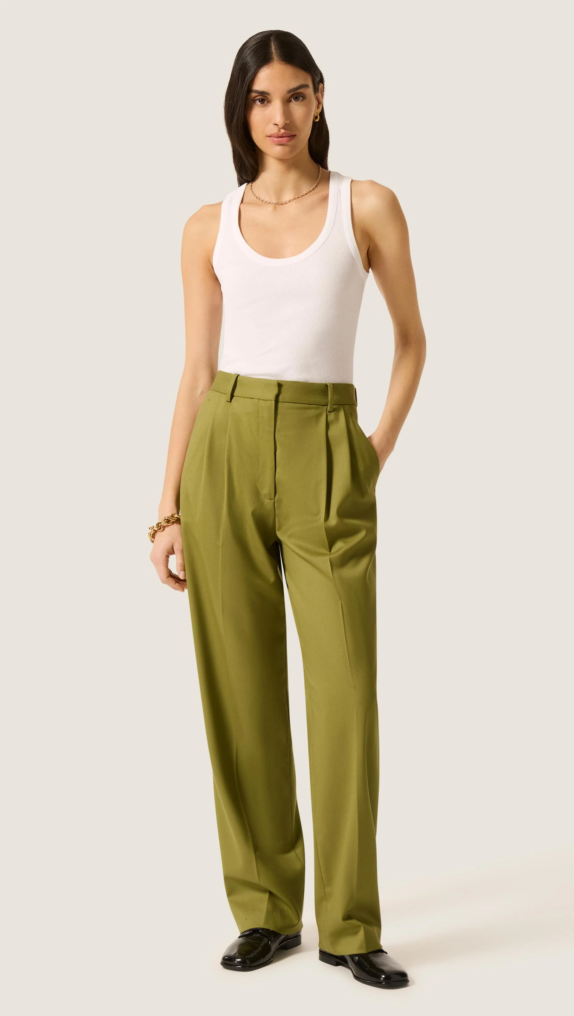 Pleated Tapered Trouser in Seasonless Wool | Pickle