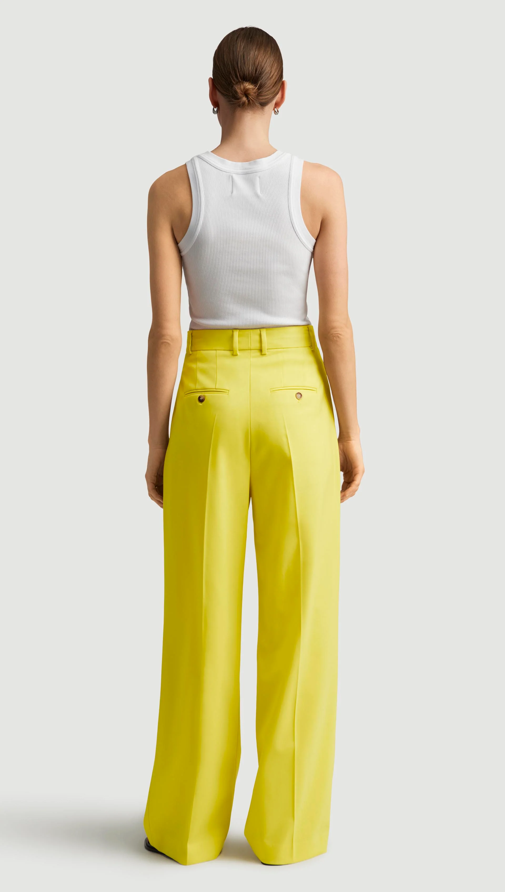Pleated Trouser in Seasonless Wool | Lemon - Image 4