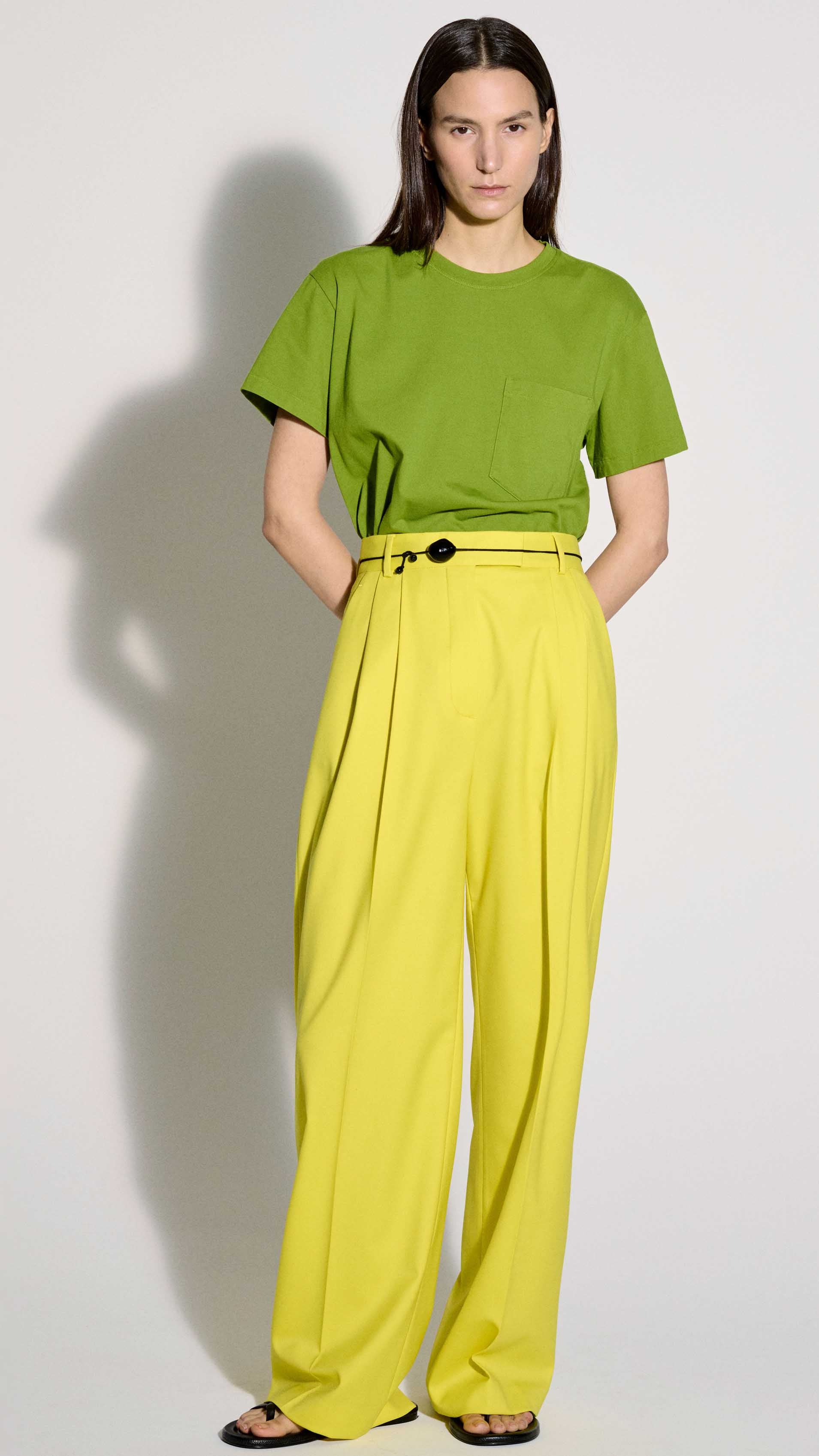 Pleated Trouser in Seasonless Wool | Lemon - Image 7