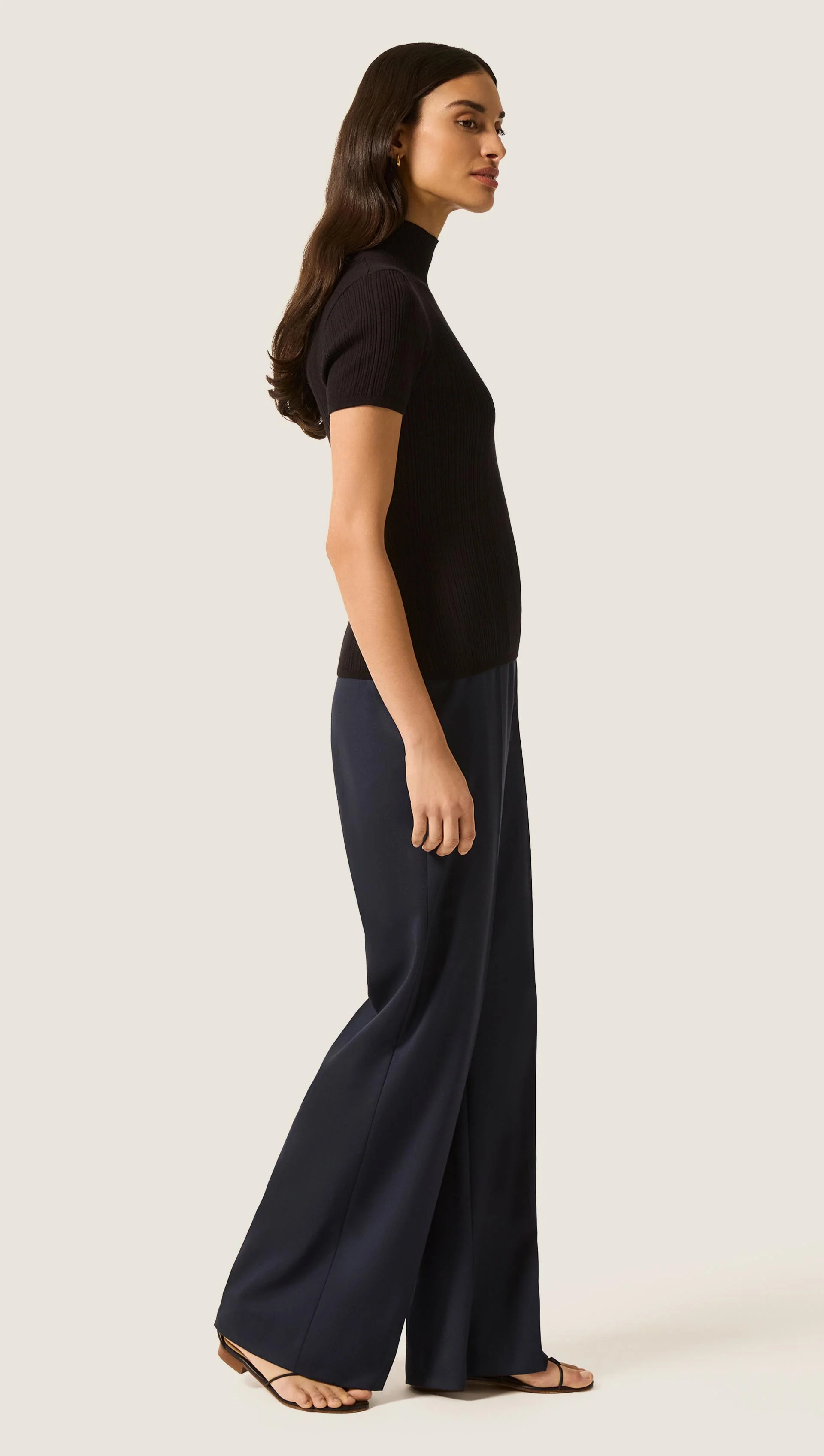 Ribbed Shortsleeve Turtleneck in Silk Cotton | Black - Image 4