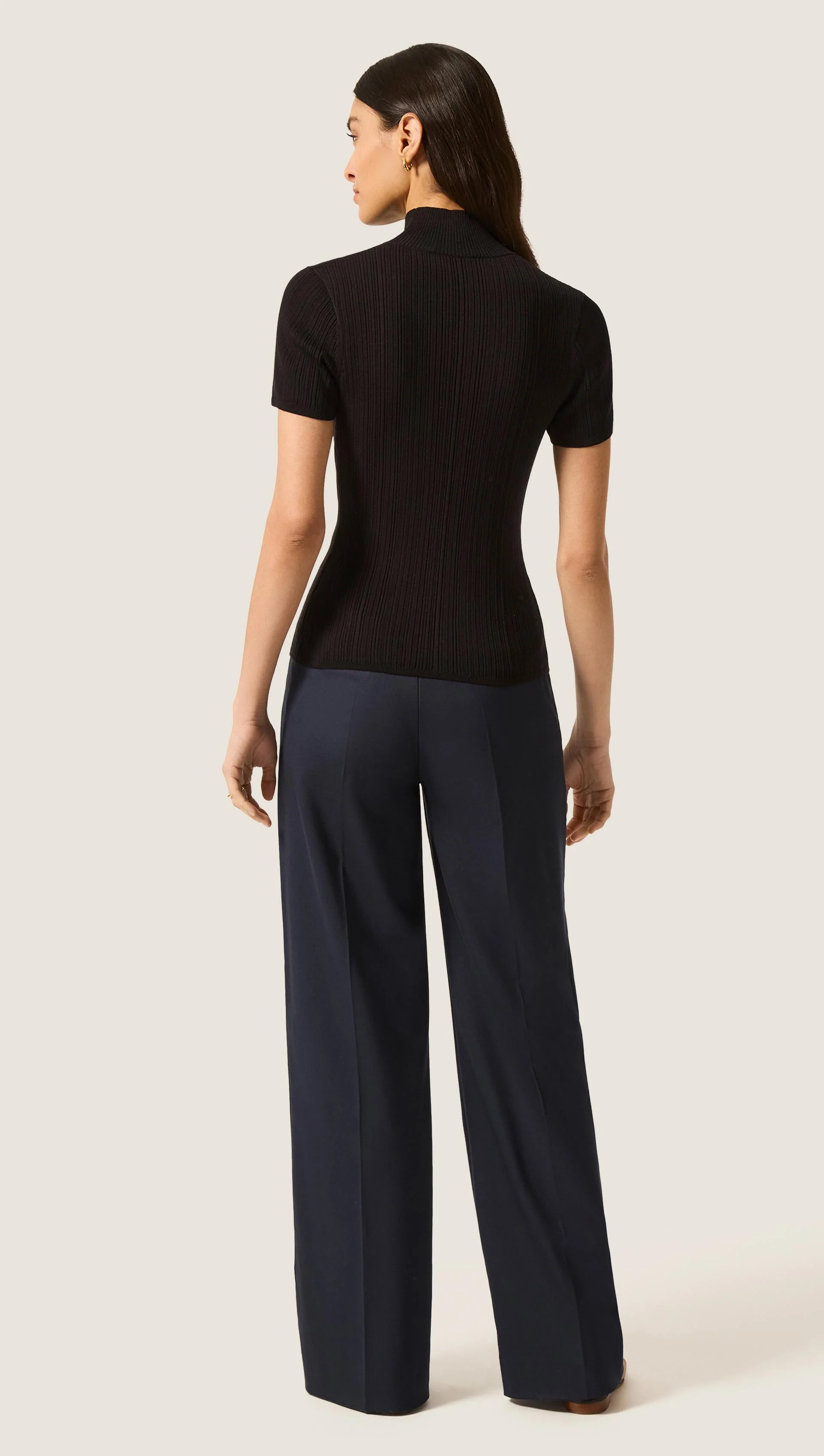 Ribbed Shortsleeve Turtleneck in Silk Cotton | Black - Image 5