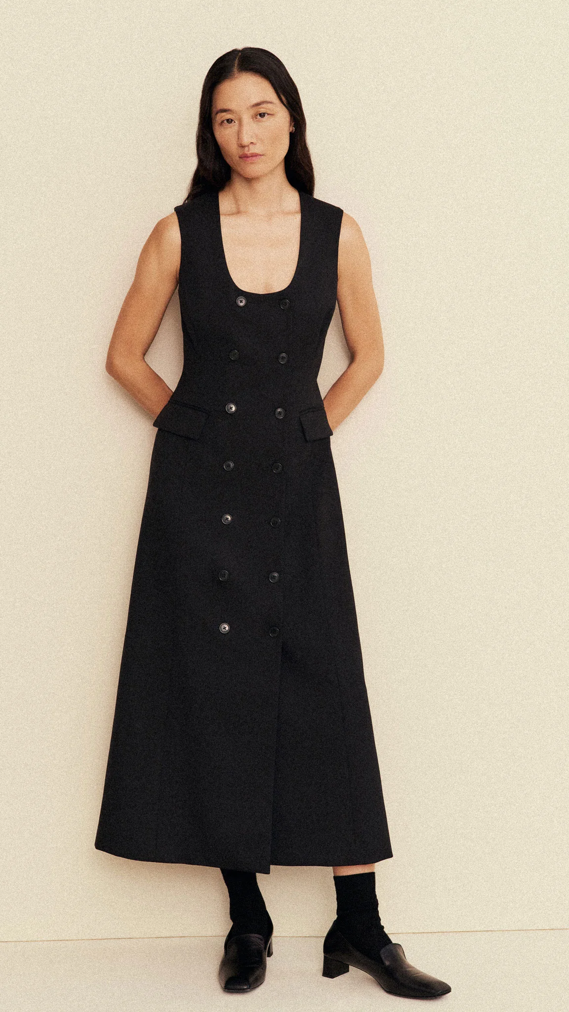 Scoop Neck Double-Breasted Dress in Seasonless Wool | Black - Image 6