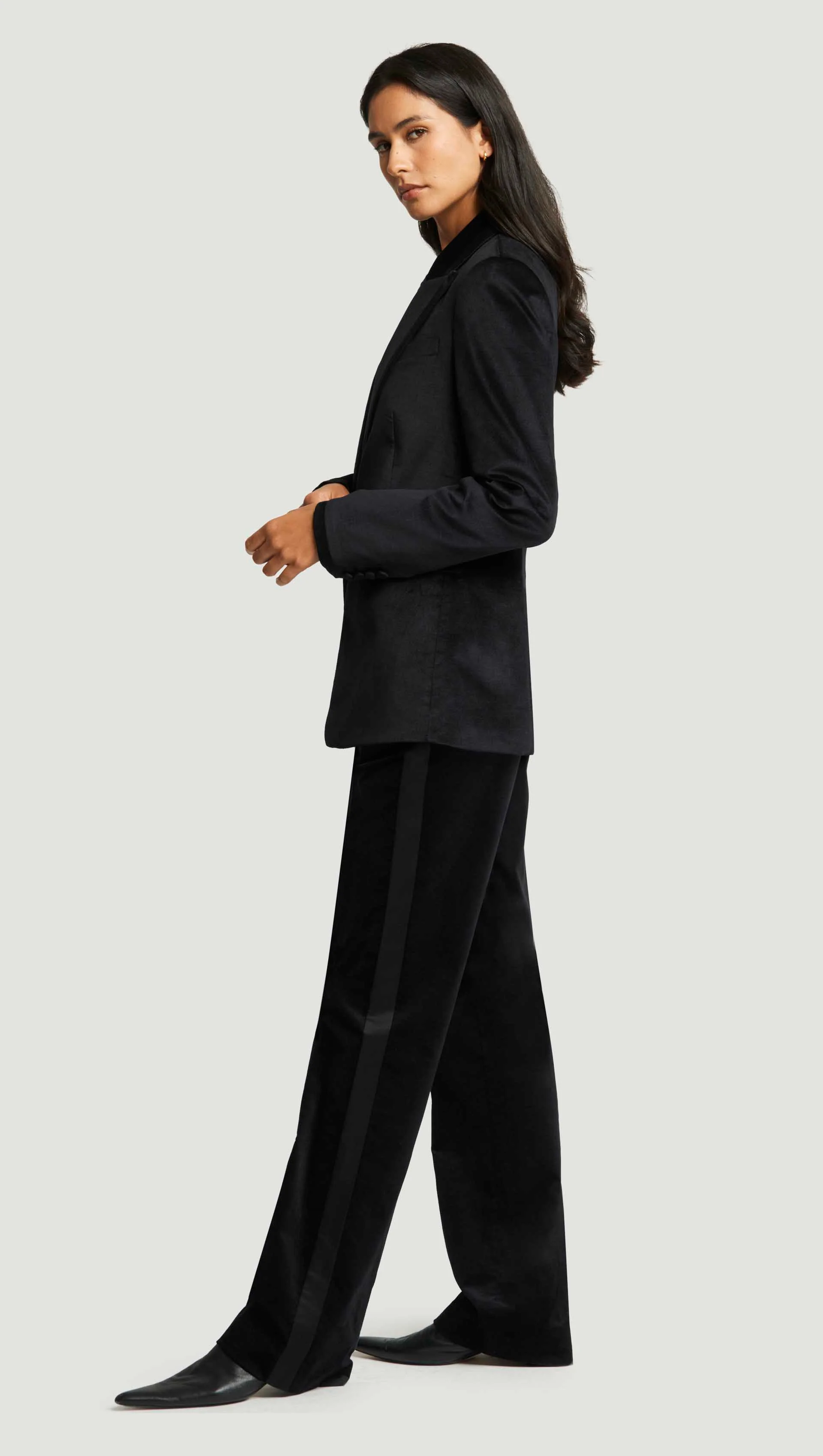 Sculpted Blazer in Velvet w/Satin Detail | Black - Image 3