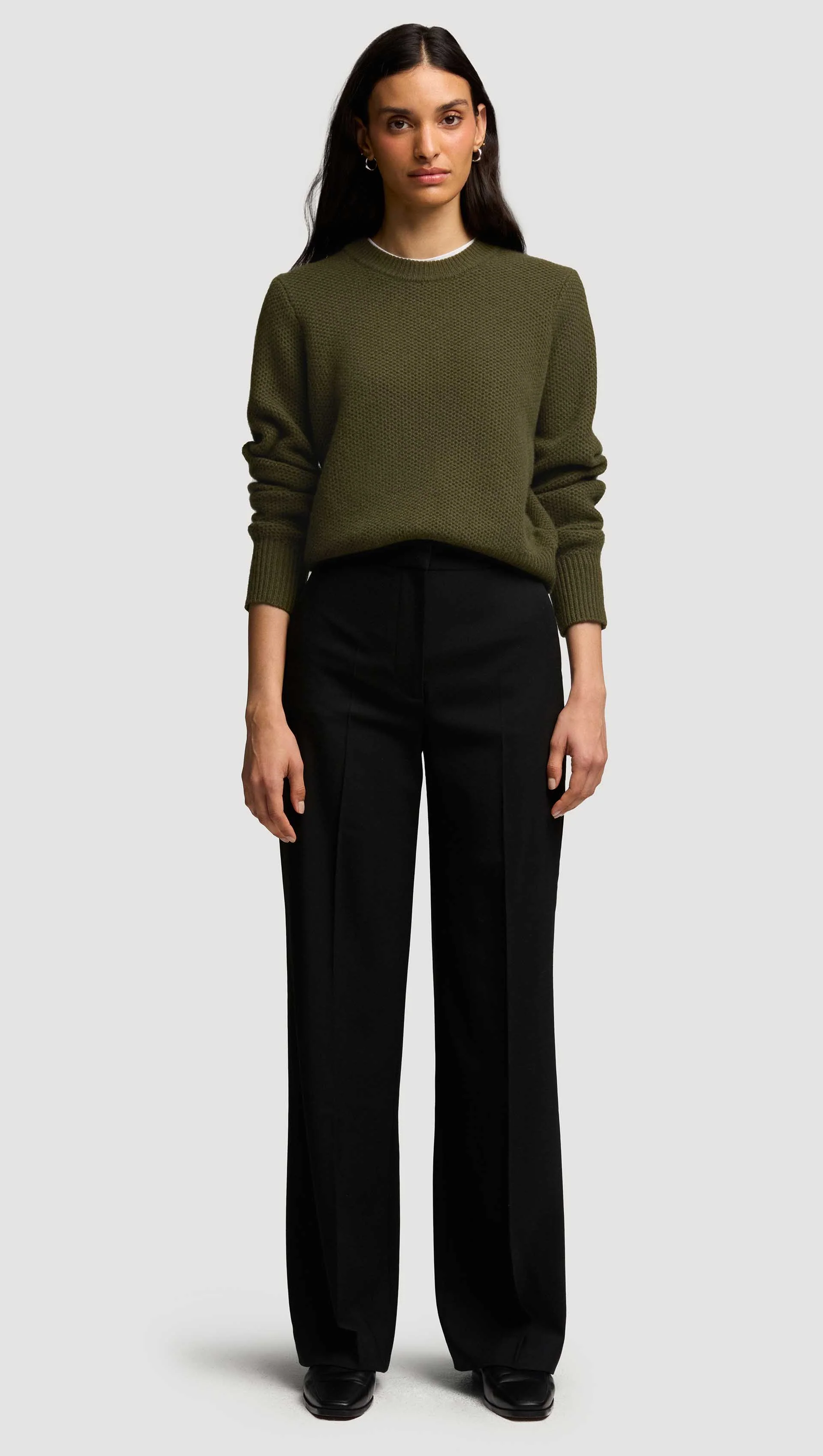 Shrunken Crewneck in Wool Cashmere | Olive - Image 5