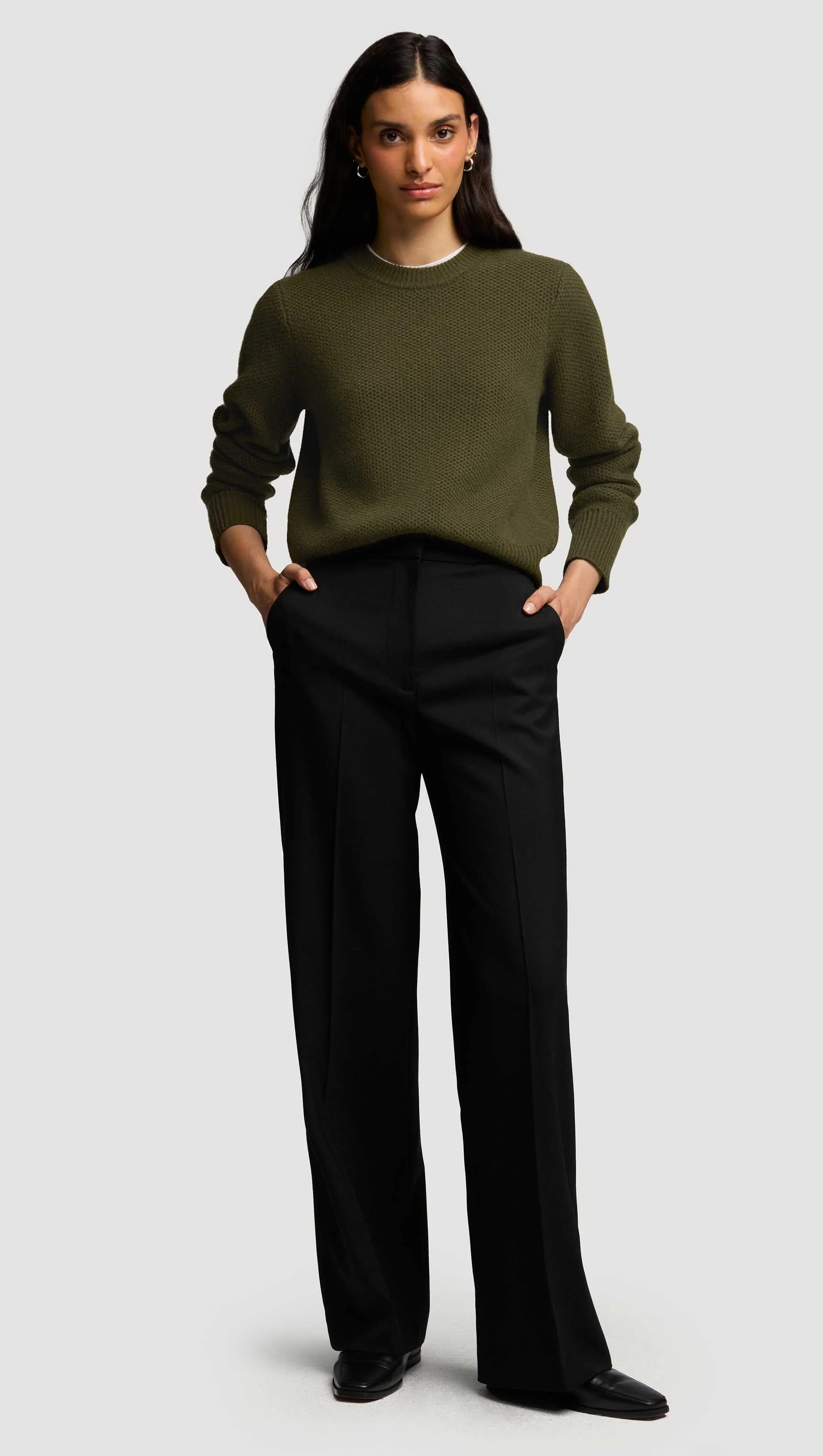 Shrunken Crewneck in Wool Cashmere | Olive - Image 6