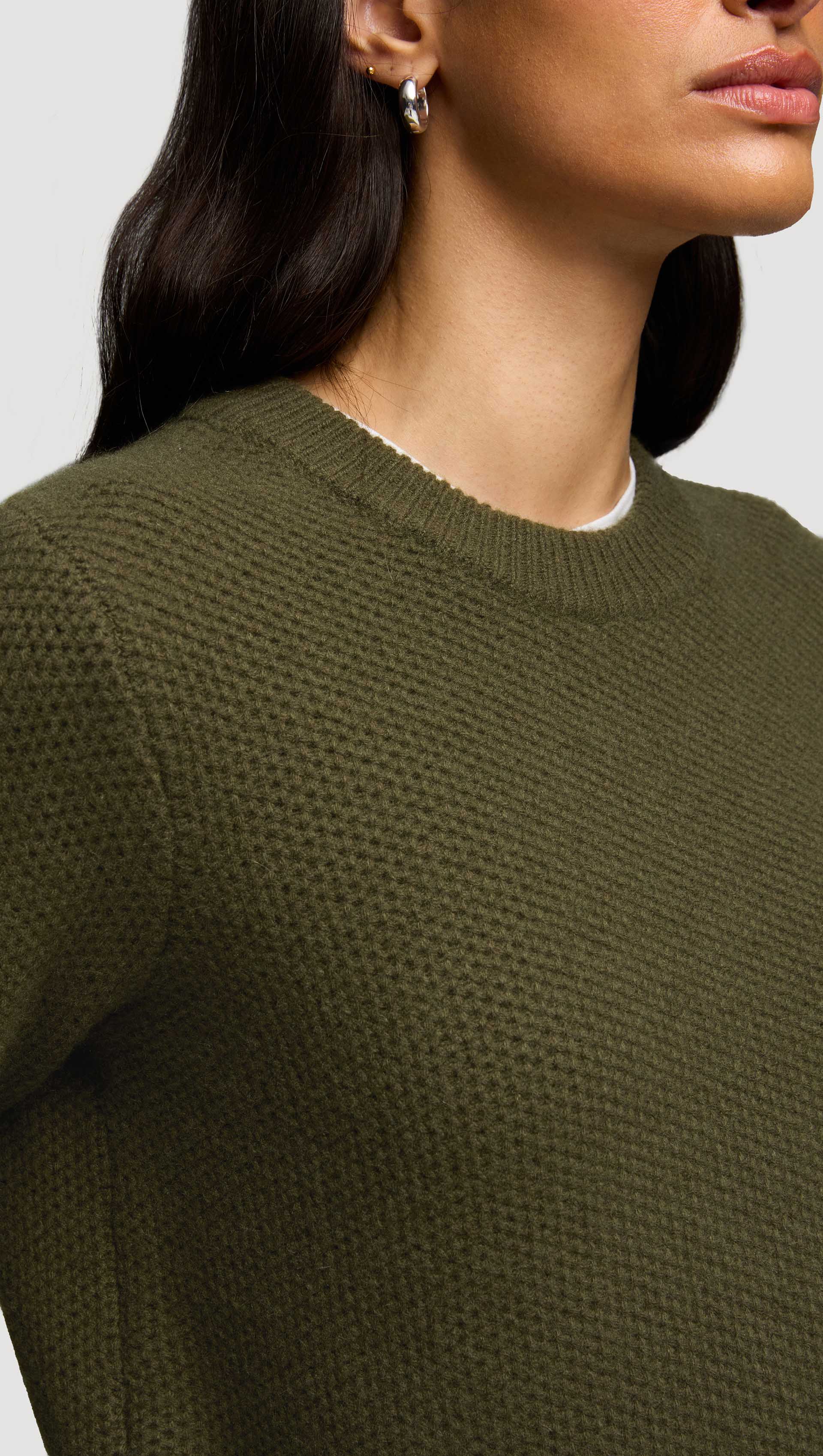 Shrunken Crewneck in Wool Cashmere | Olive - Image 7