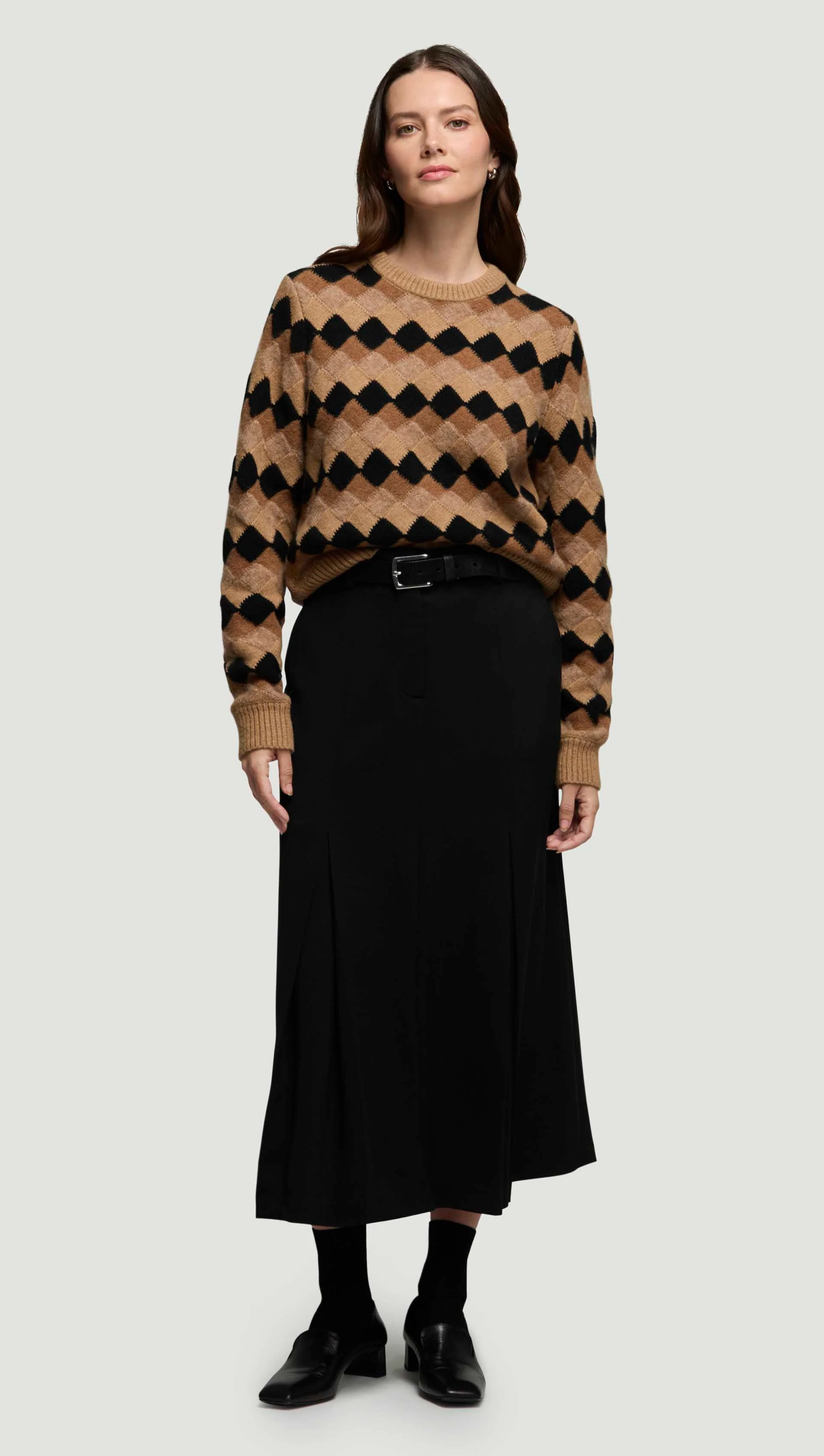 Shrunken Pullover in Luxe Yarn | Domino - Image 4