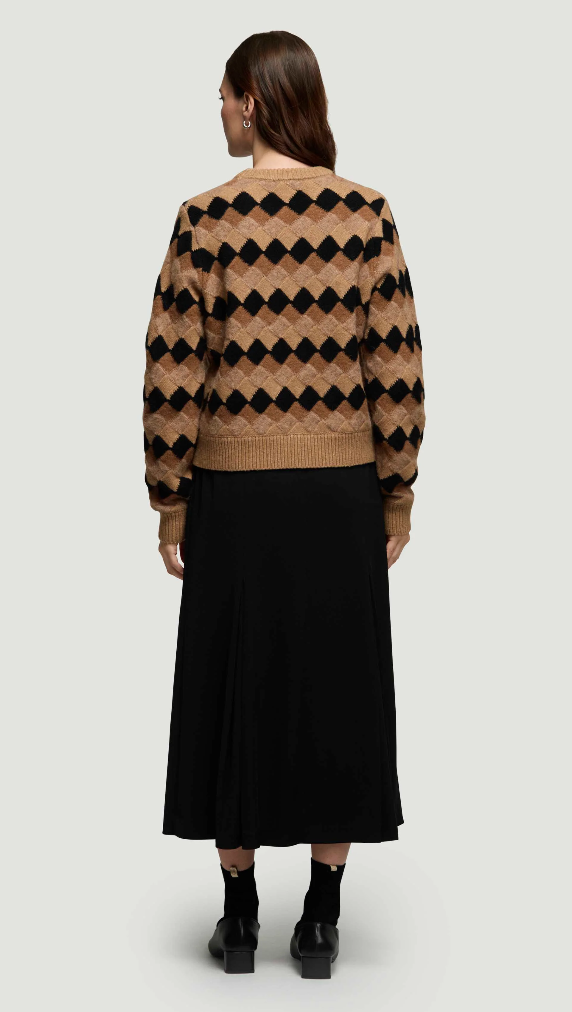 Shrunken Pullover in Luxe Yarn | Domino - Image 5