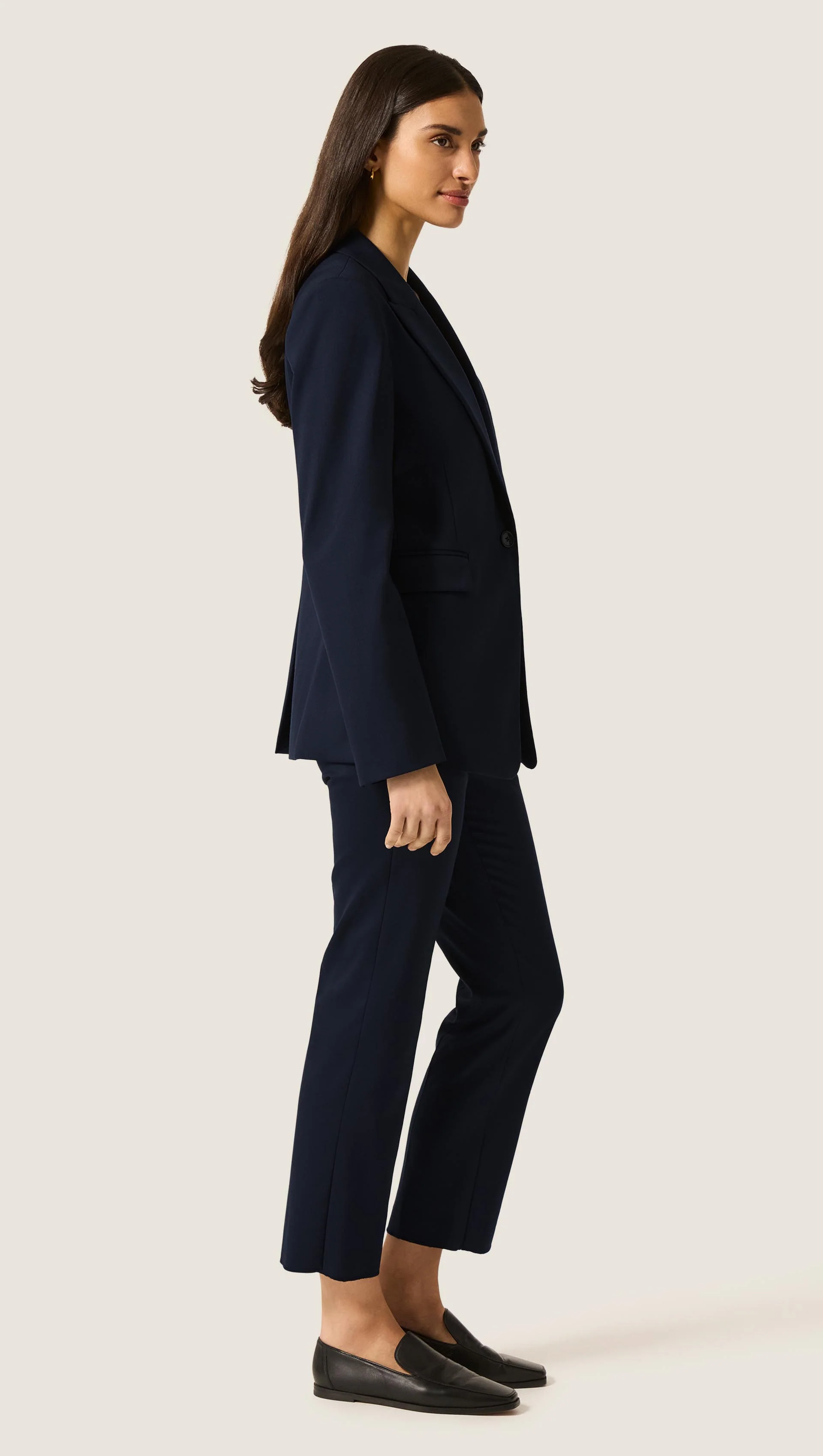 Single Button Blazer in Seasonless Wool | Midnight - Image 4