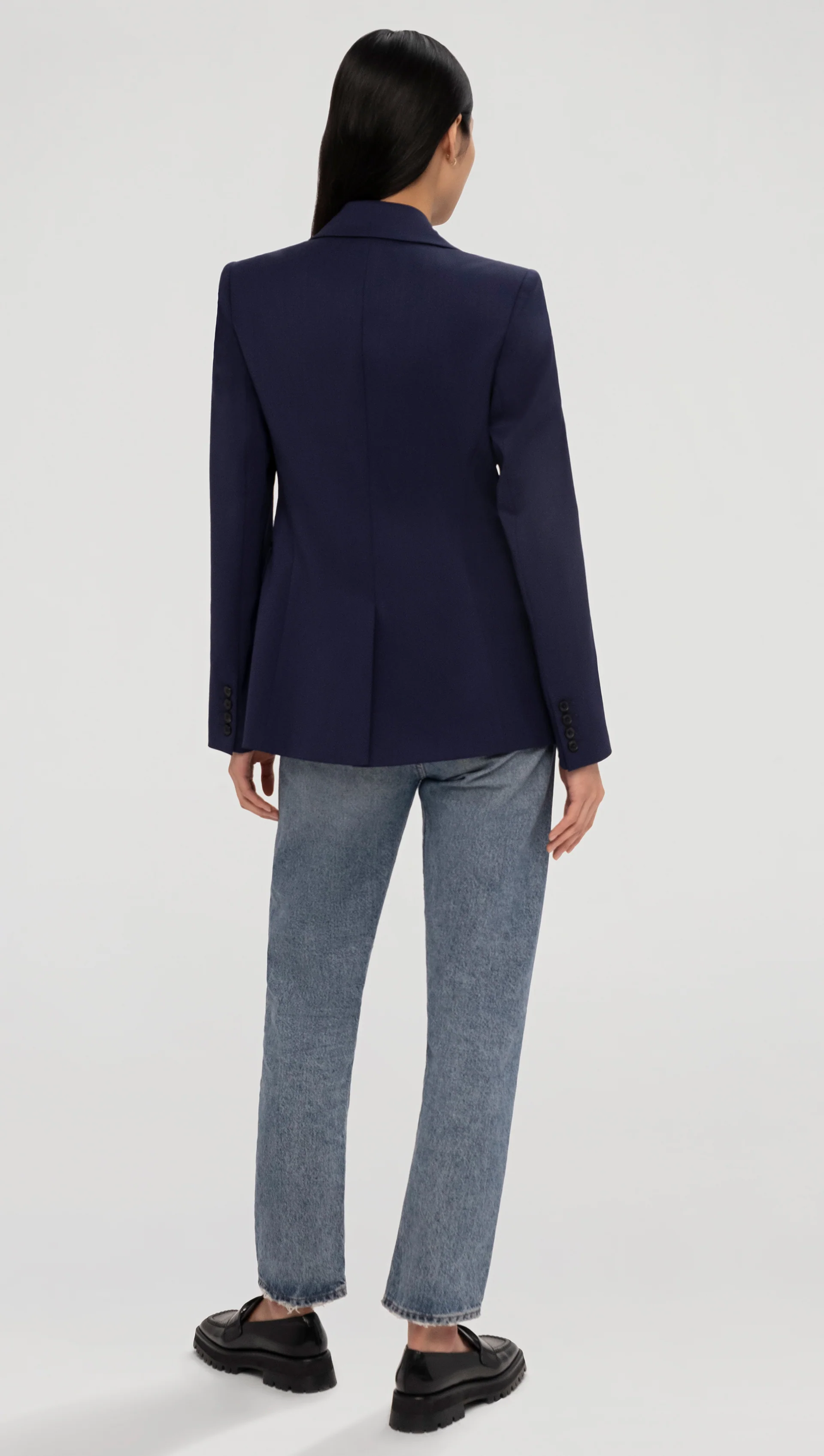 Single Button Blazer in Seasonless Wool | Navy - Image 3