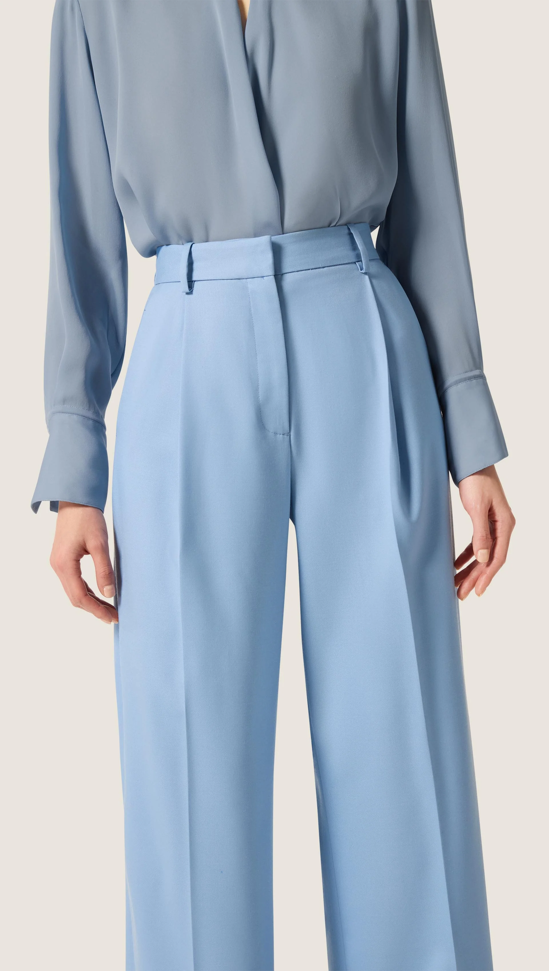 Single Pleat Trouser in Seasonless Wool | Maya Blue - Image 5