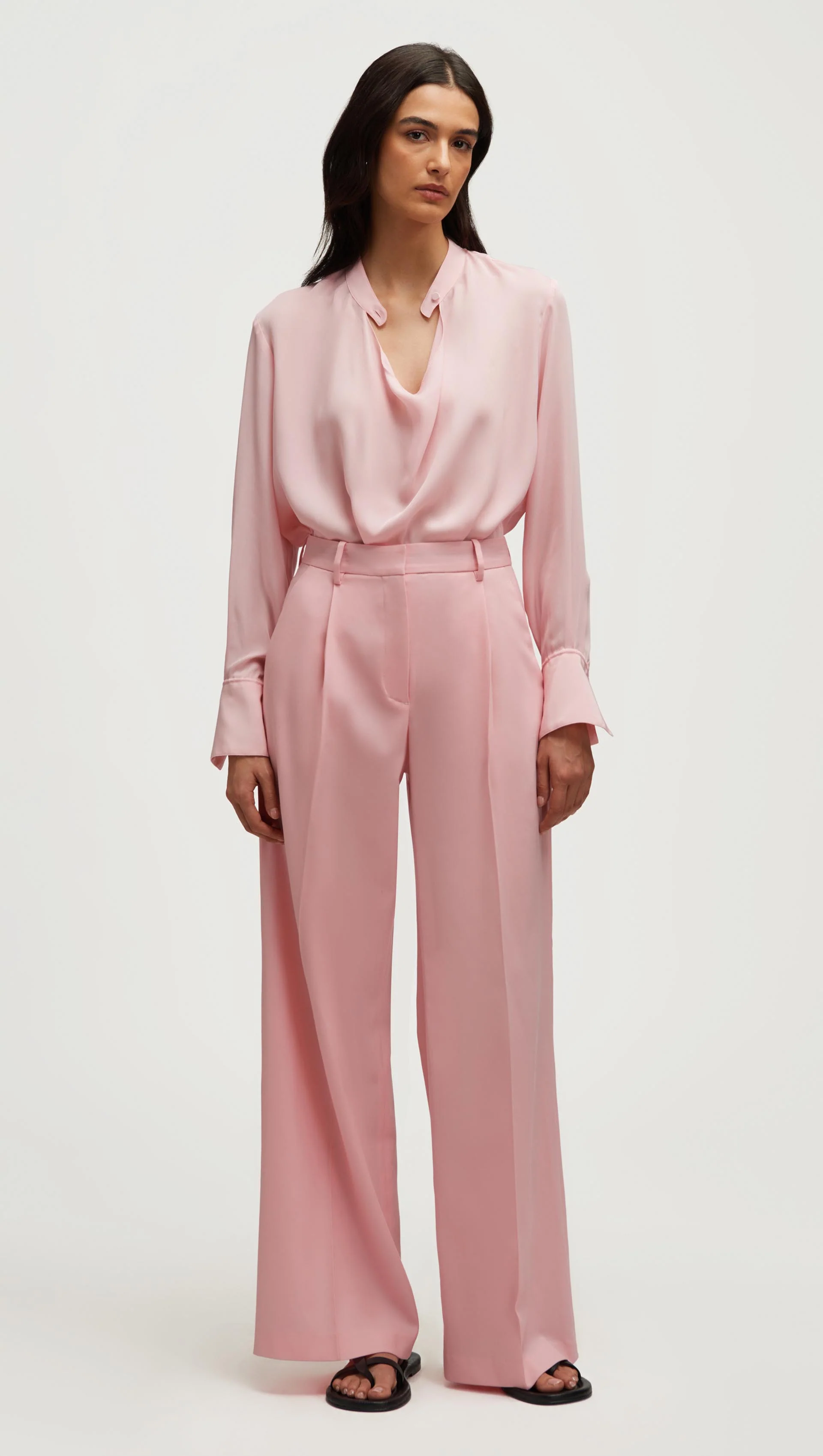 Single Pleat Trouser in Seasonless Wool | Soft Pink - Image 5