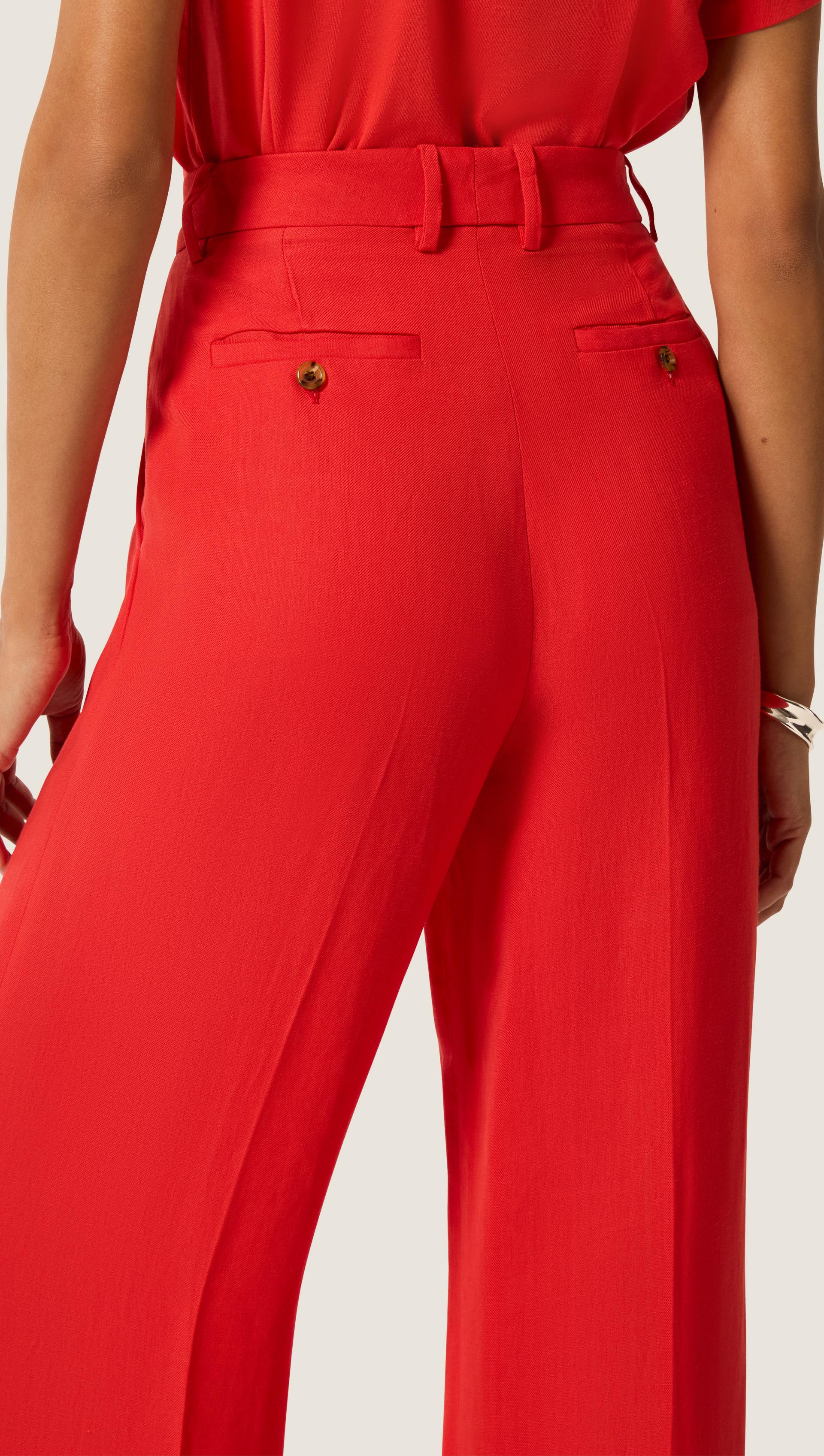 Single Pleat Trouser in Viscose Linen | Coral Red - Image 6