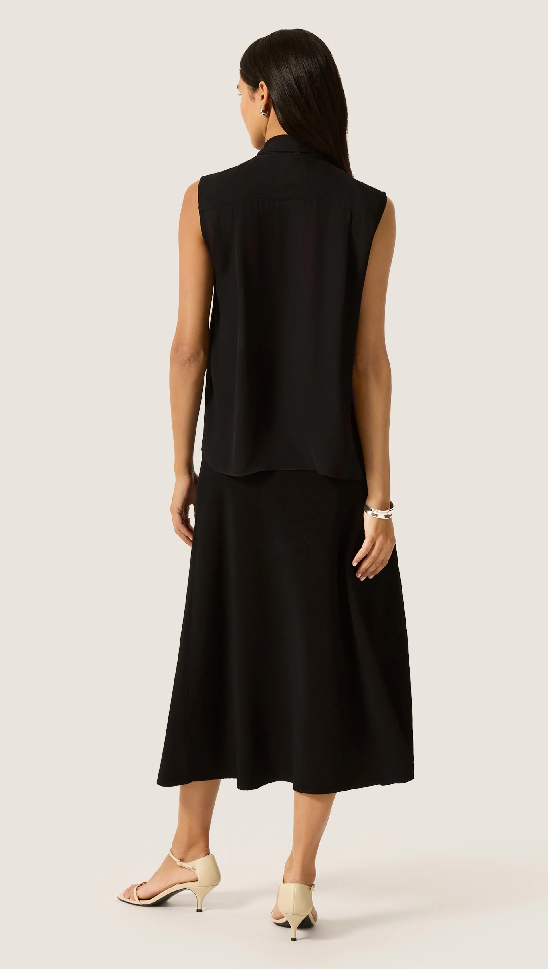 Sleeveless Bow Blouse in Silk Double Georgette | Black - Image 6