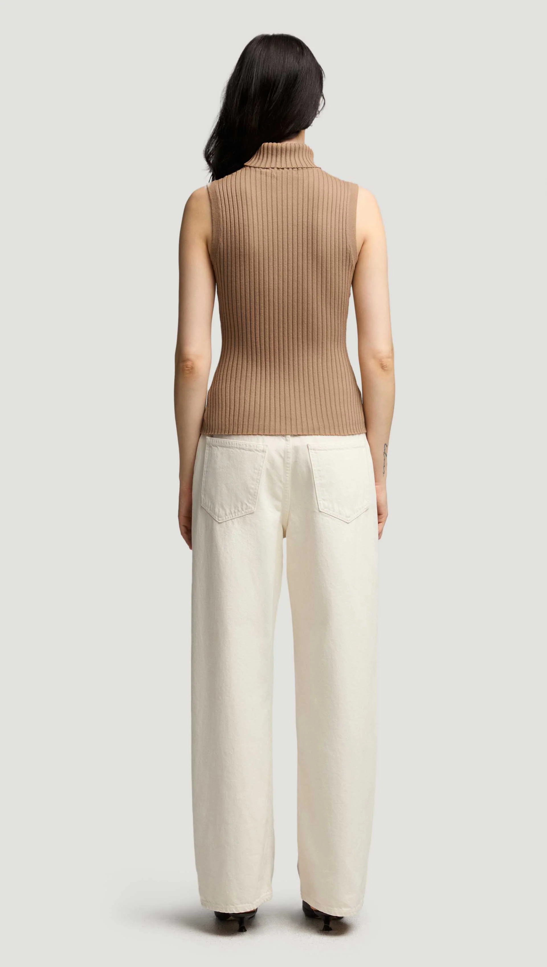Sleeveless Turtleneck in Stretch Wool | Camel - Image 4